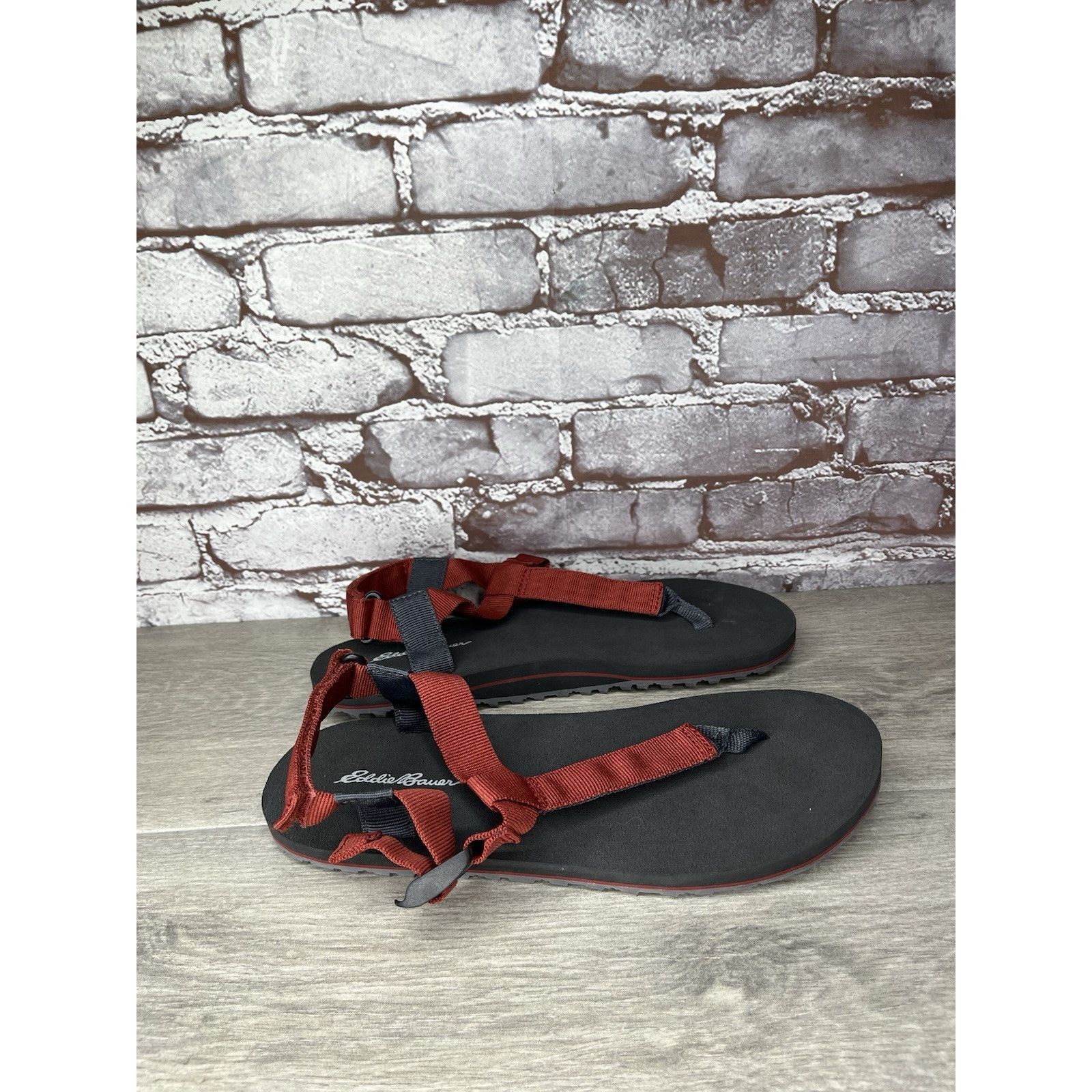Eddie Bauer Eddie Bauer Minimalist T-Strap Thong Vibram bedrock Red Sand Size US 9 / IT 39 - 13 Thumbnail