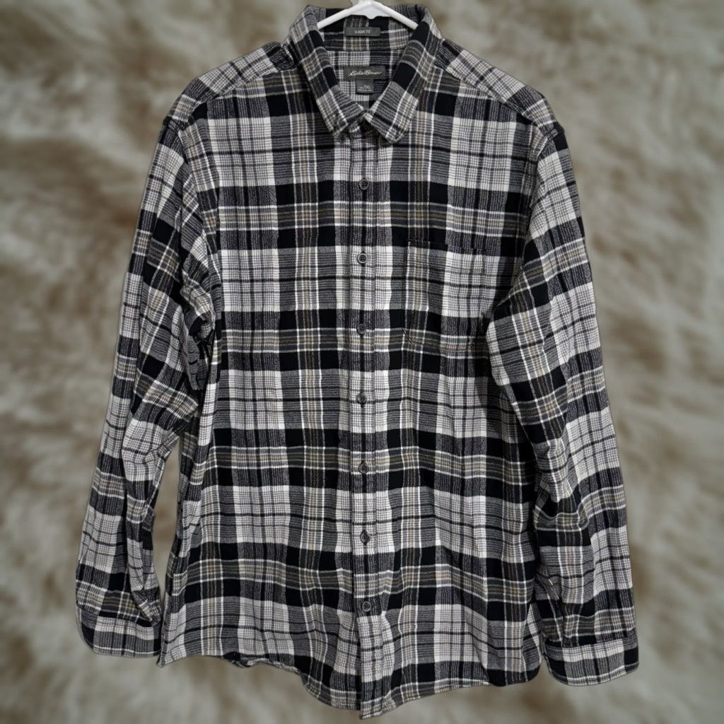 Eddie Bauer Eddie Bauer Mens XLT Gray Plaid Long Sleeve Button Front Flannel Classic Fit Shirt Size US XL / EU 56 / 4 - 1 Thumbnail