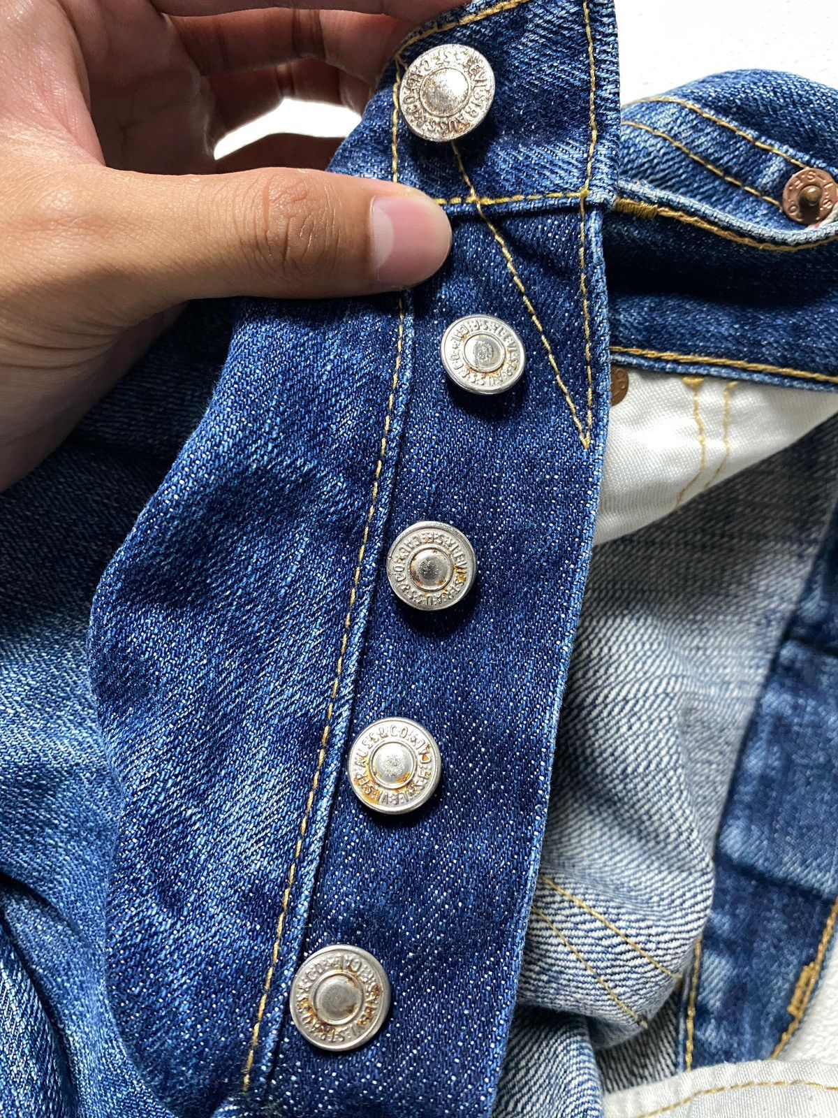 Levi's Vintage Clothing Levis Jeans Vintage 501 Selvedge Size US 31 - 16 Thumbnail