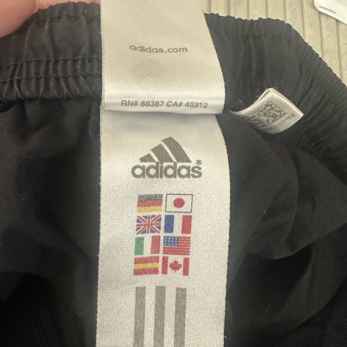 Adidas × Vintage Vintage Y2K adidas Woven Nylon Training Running Shorts Size US 31 - 6 Thumbnail