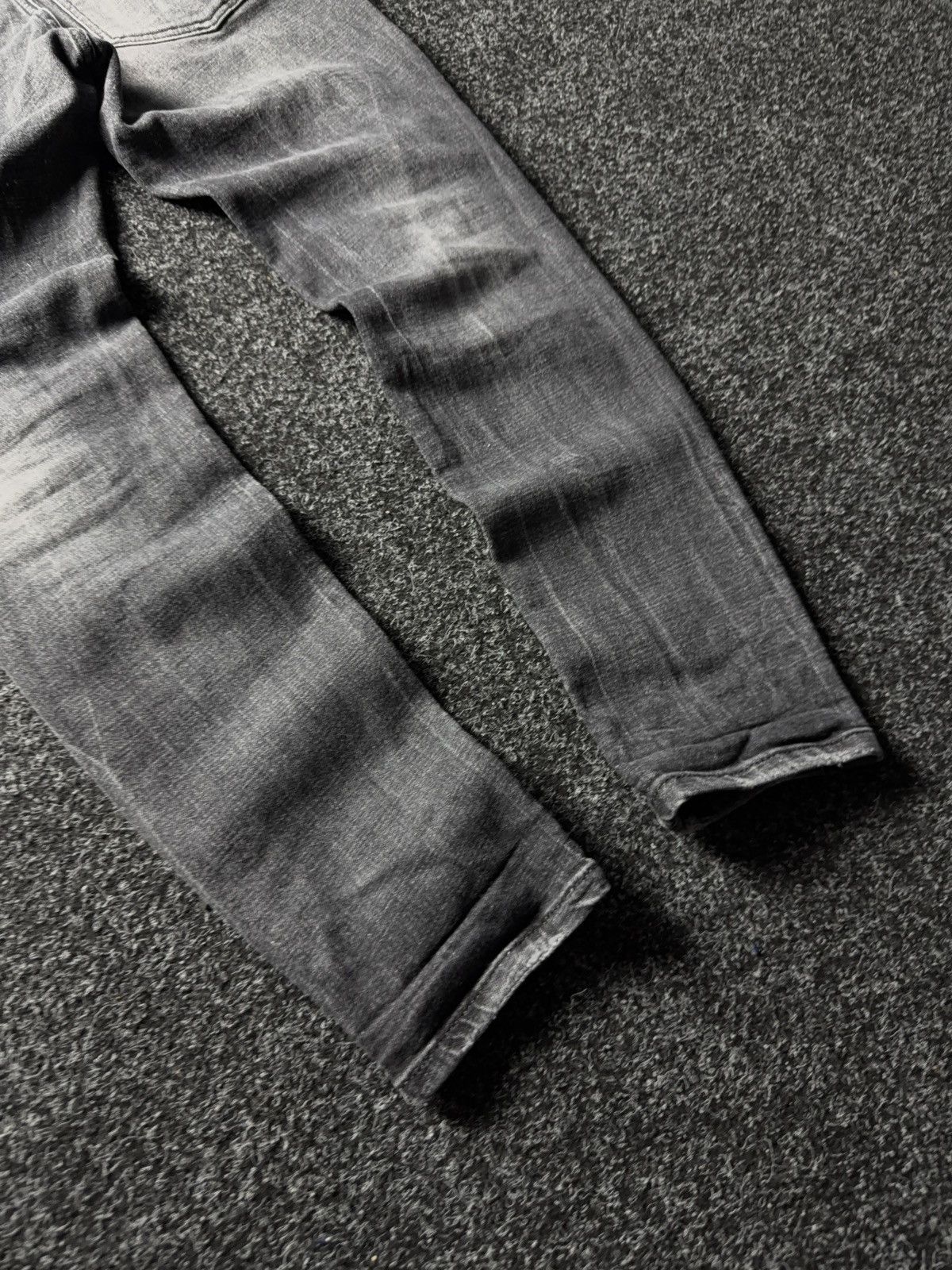 Dsquared2 Luxury Dsquared2 Distressed Gray Denim Jeans Made in Italy Size US 32 / EU 48 - 13 Thumbnail