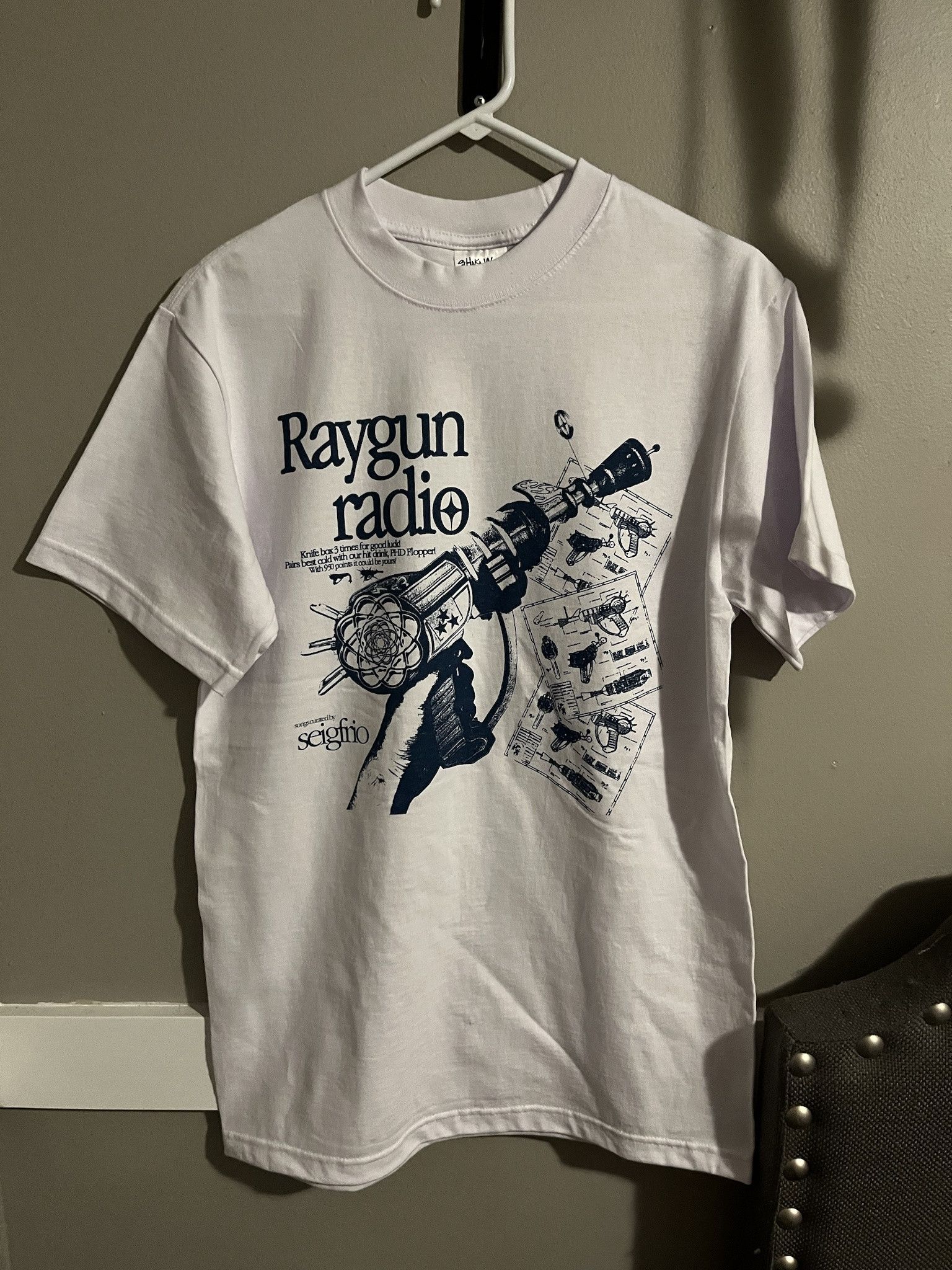 Other Raygun Radio Call of Duty Vintage Tee Size US M / EU 48-50 / 2 - 2 Thumbnail