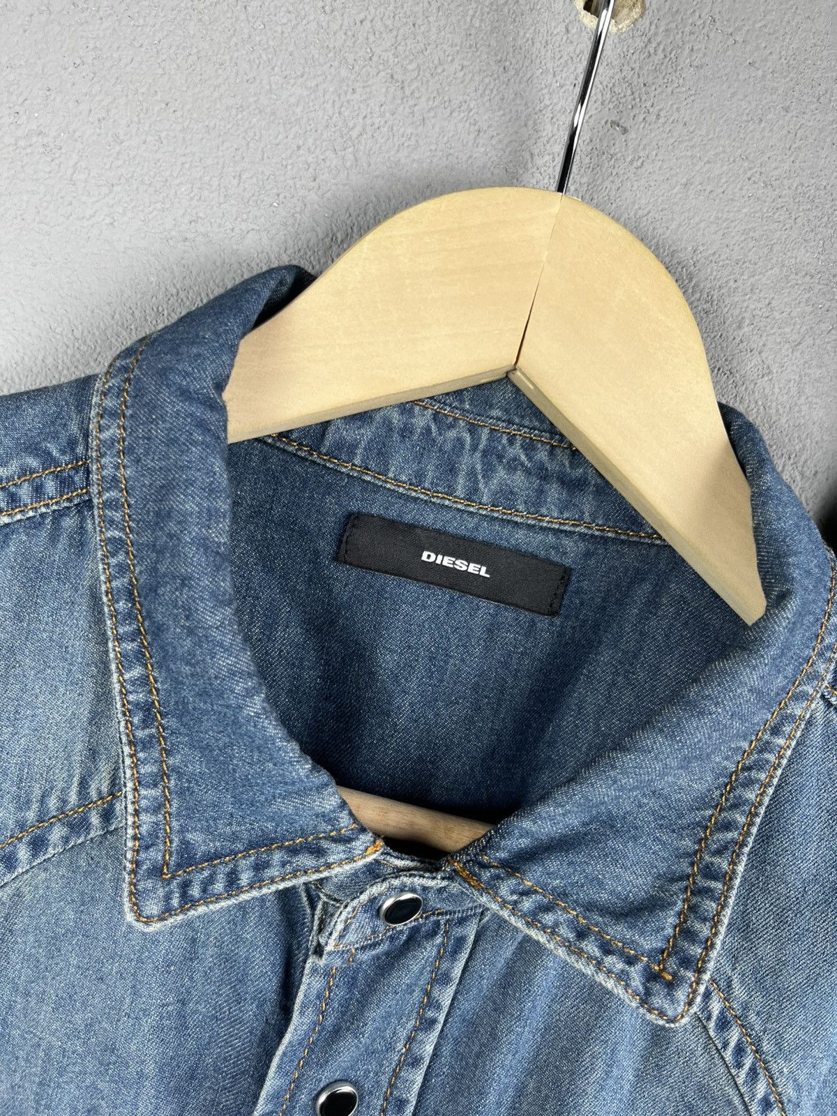 Diesel Diesel denim shirt distressed size xl Size US XL / EU 56 / 4 - 3 Thumbnail