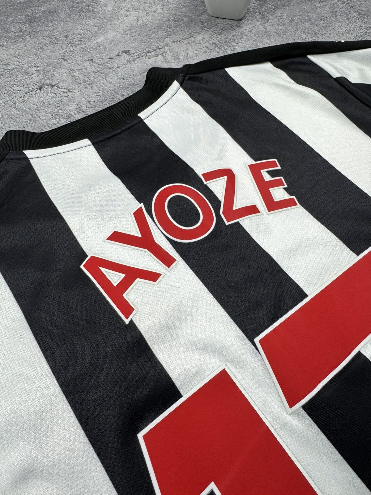 Vintage NEWCASTLE UNITED 17-18 Home Shirt Puma 125 Years AYOZE #17 Size US M / EU 48-50 / 2 - 18 Thumbnail