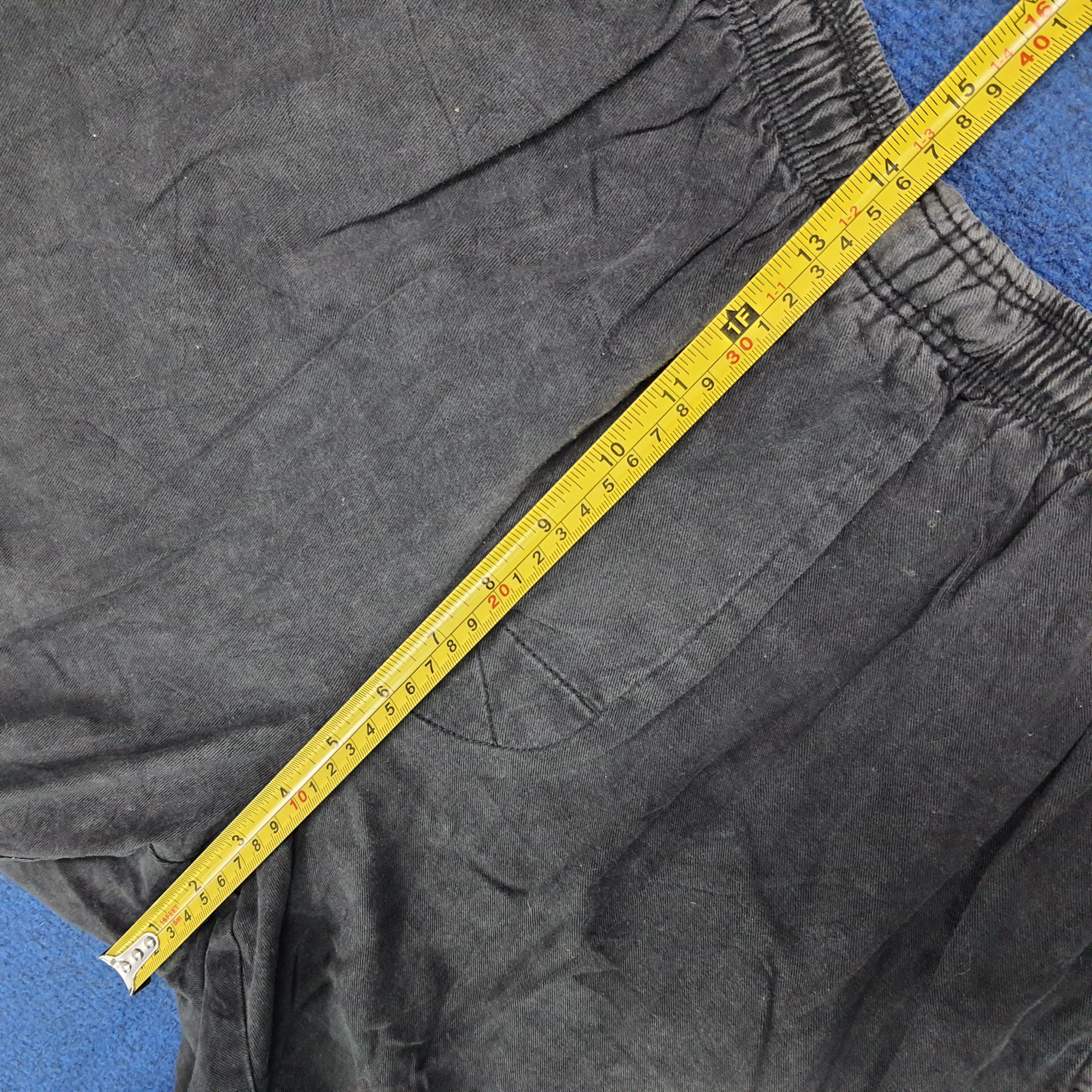 Stussy Vintage Stussy Streetwear Custom Logo Short Pants C280N15 Size US 32 / EU 48 - 13 Thumbnail