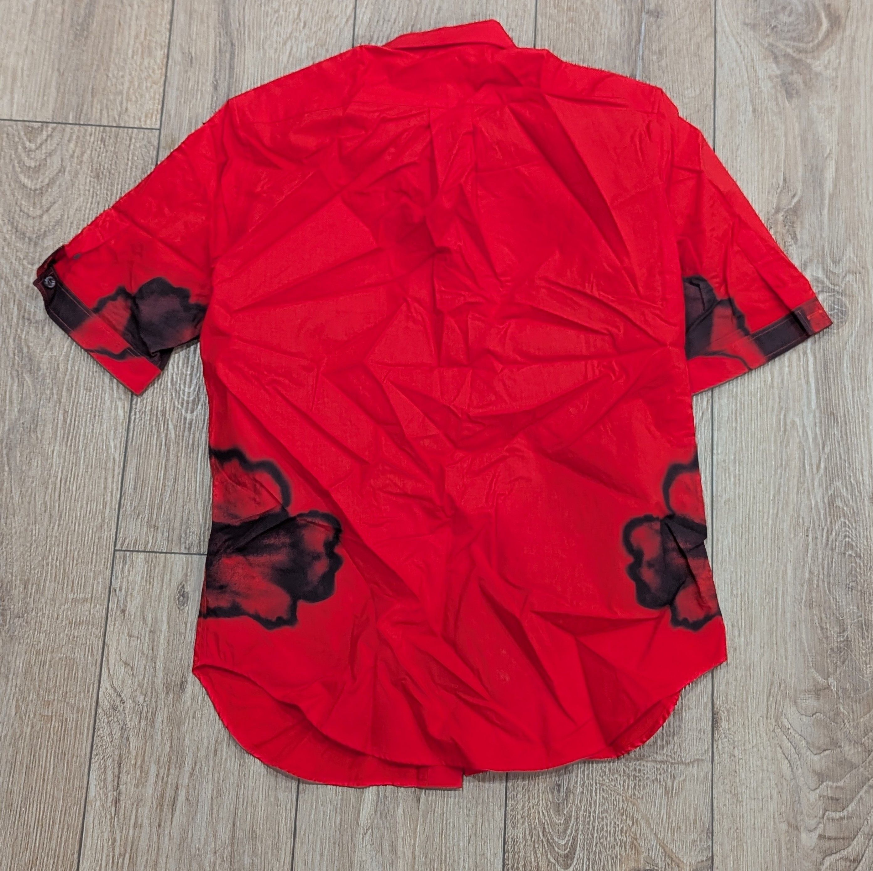 Alexander McQueen Alexander McQueen Floral Button Up Shirt Red/Black 15.5 Size US M / EU 48-50 / 2 - 4 Thumbnail