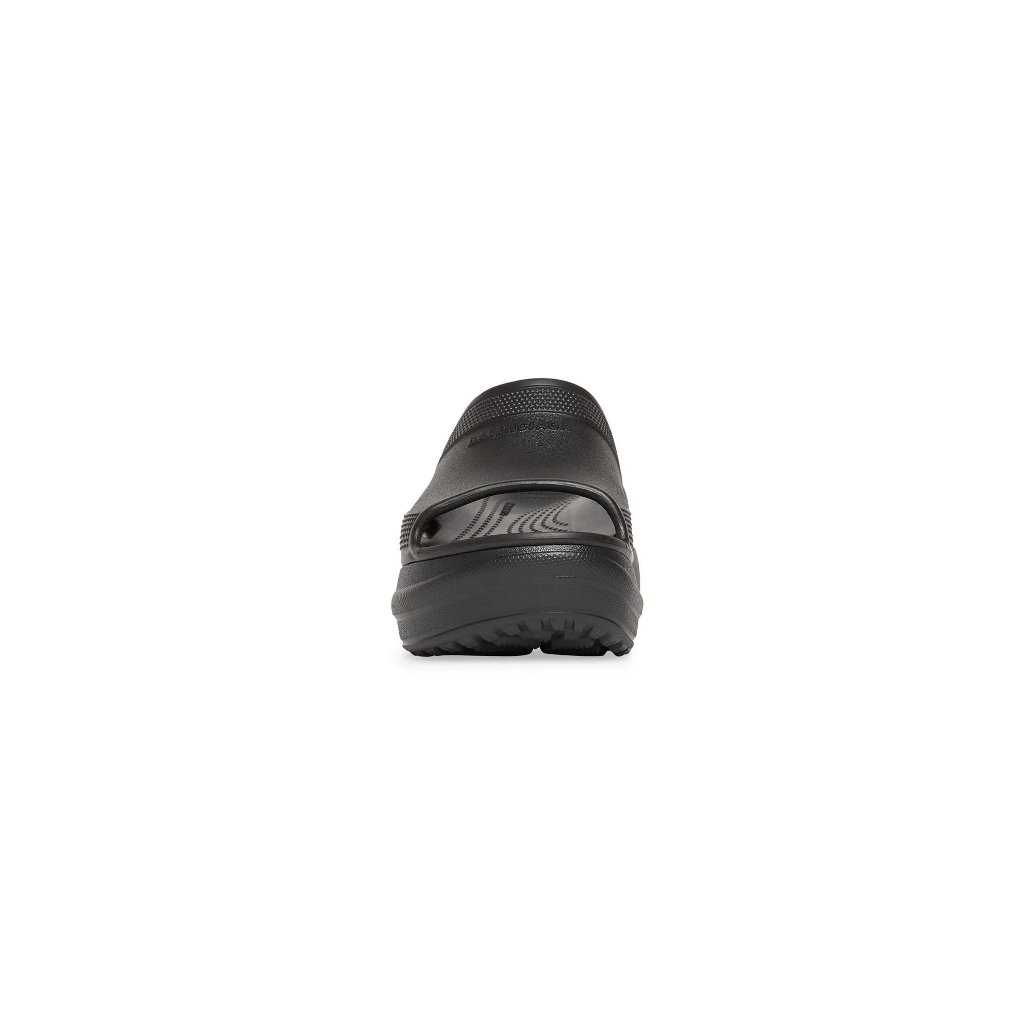 Balenciaga × Crocs o1in1g0225 Pool Crocs™ Slides Sandals in Black Size US 10 / EU 43 - 3 Thumbnail