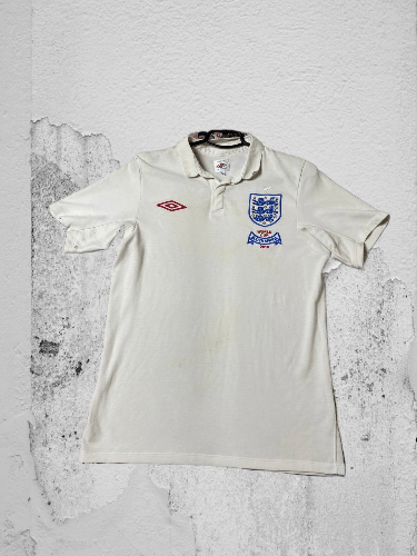 Umbro Umbro England vintage streetwear t shirt polo tee Size US M / EU 48-50 / 2 - 1 Thumbnail