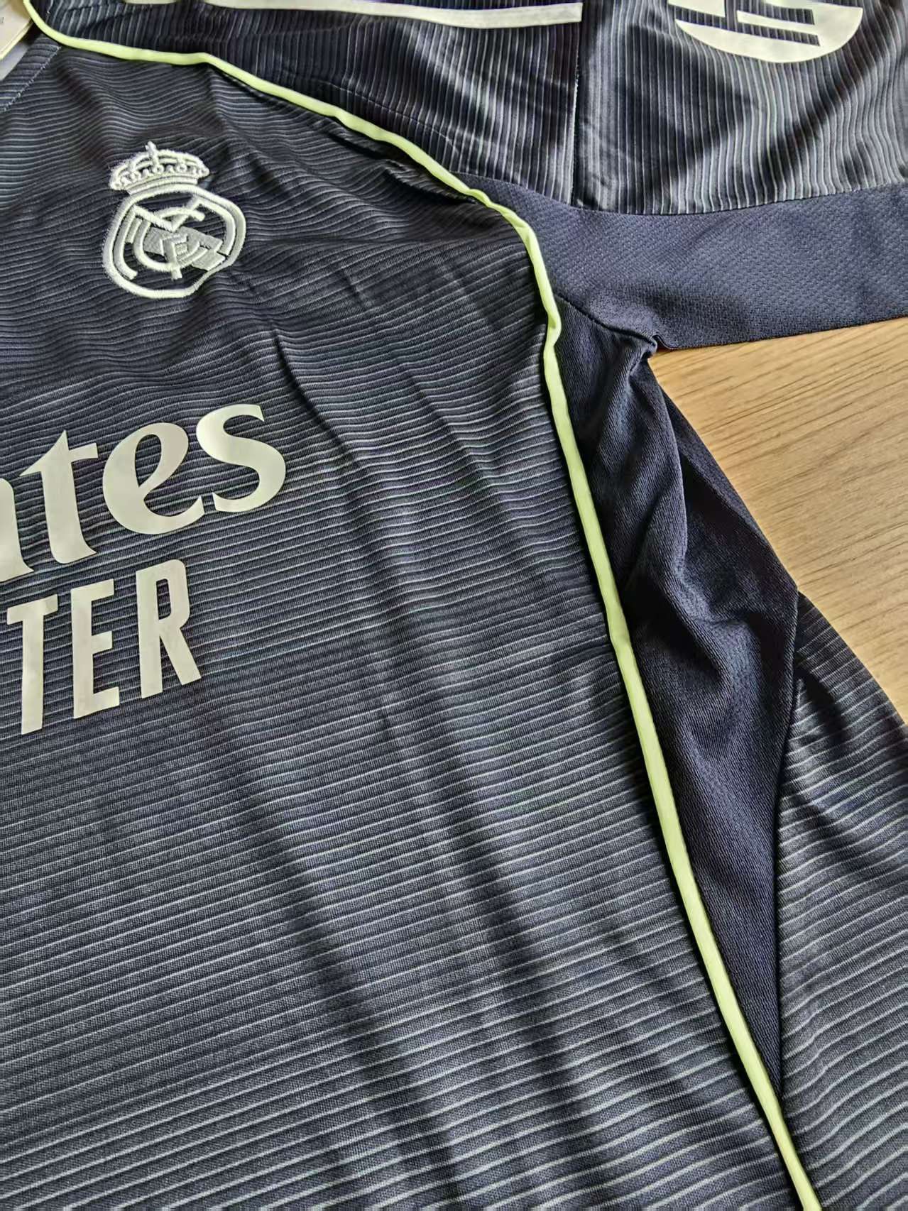 Other 2025 26 Real Madrid Jersey Away Size US XXL / EU 58 / 5 - 2 Thumbnail