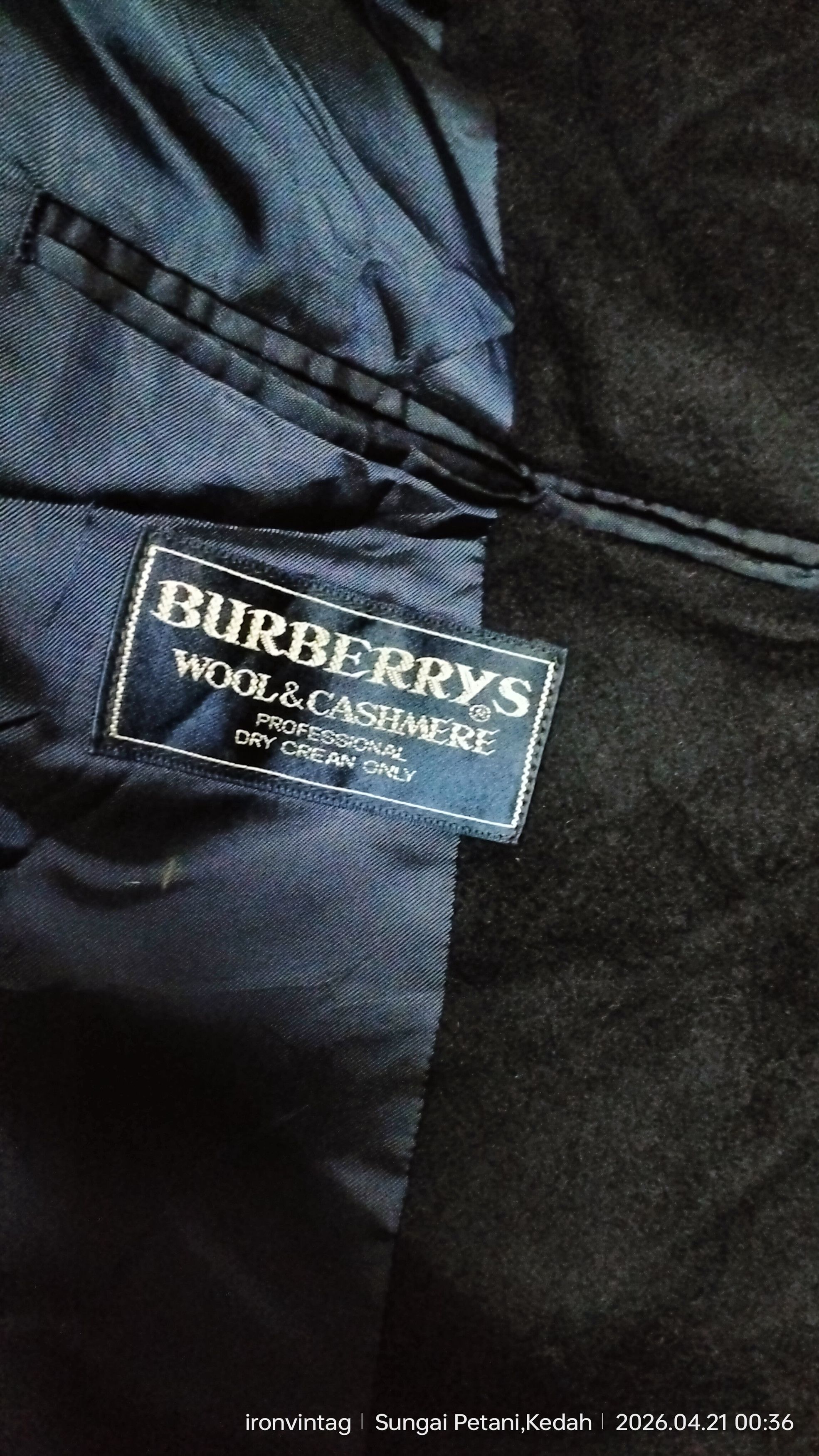 Burberry Vintage Burberry Long Coat Size US L / EU 52-54 / 3 - 8 Thumbnail