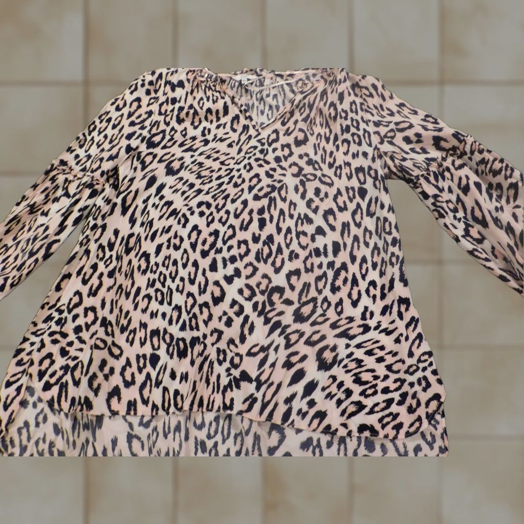 Vintage Crown & Ivy Blouse L Womens Blue Animal Print Collared Pullover Casual Denim Rayon Shirt/Top Size L / US 10 / IT 46 - 1 Thumbnail