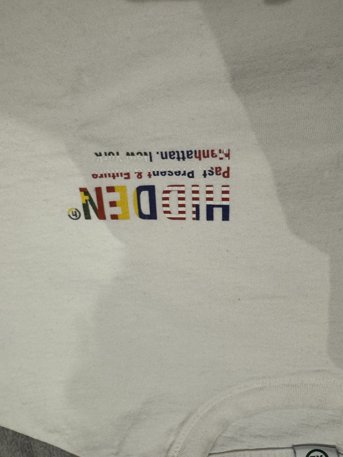 HIDDEN HIDDEN USA / GLOBE T SHIRT BRAND NEW Size US XL / EU 56 / 4 - 6 Thumbnail