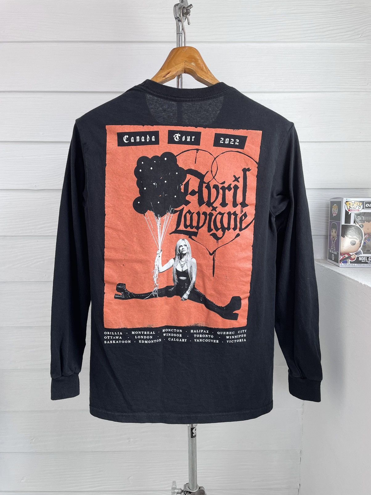 Band Tees × Vintage AVRIL LAVIGNE BITE ME CANADA TOUR 2022 LONG SLEEVE T-SHIRT Size US S / EU 44-46 / 1 - 1 Thumbnail