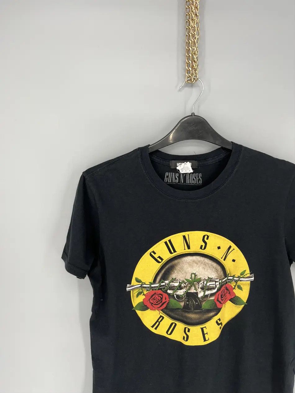 Band Tees Vintage Guns N’ Roses 🌹 Big Logo Double Sided T-Shirt Size US M / EU 48-50 / 2 - 4 Thumbnail