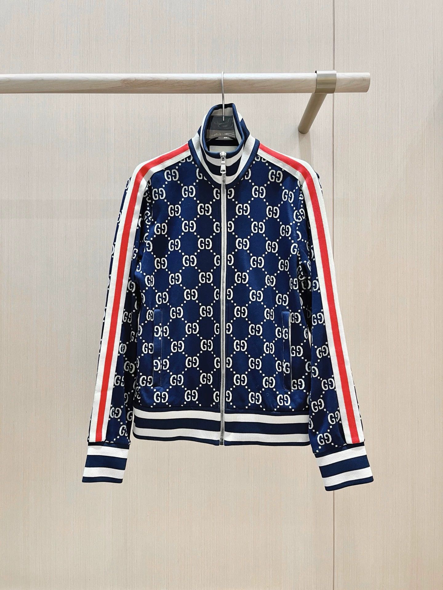 Gucci Gucci Pre-Owned Blue GG Supreme Jacket XS Size US XS / EU 42 / 0 - 1 Thumbnail