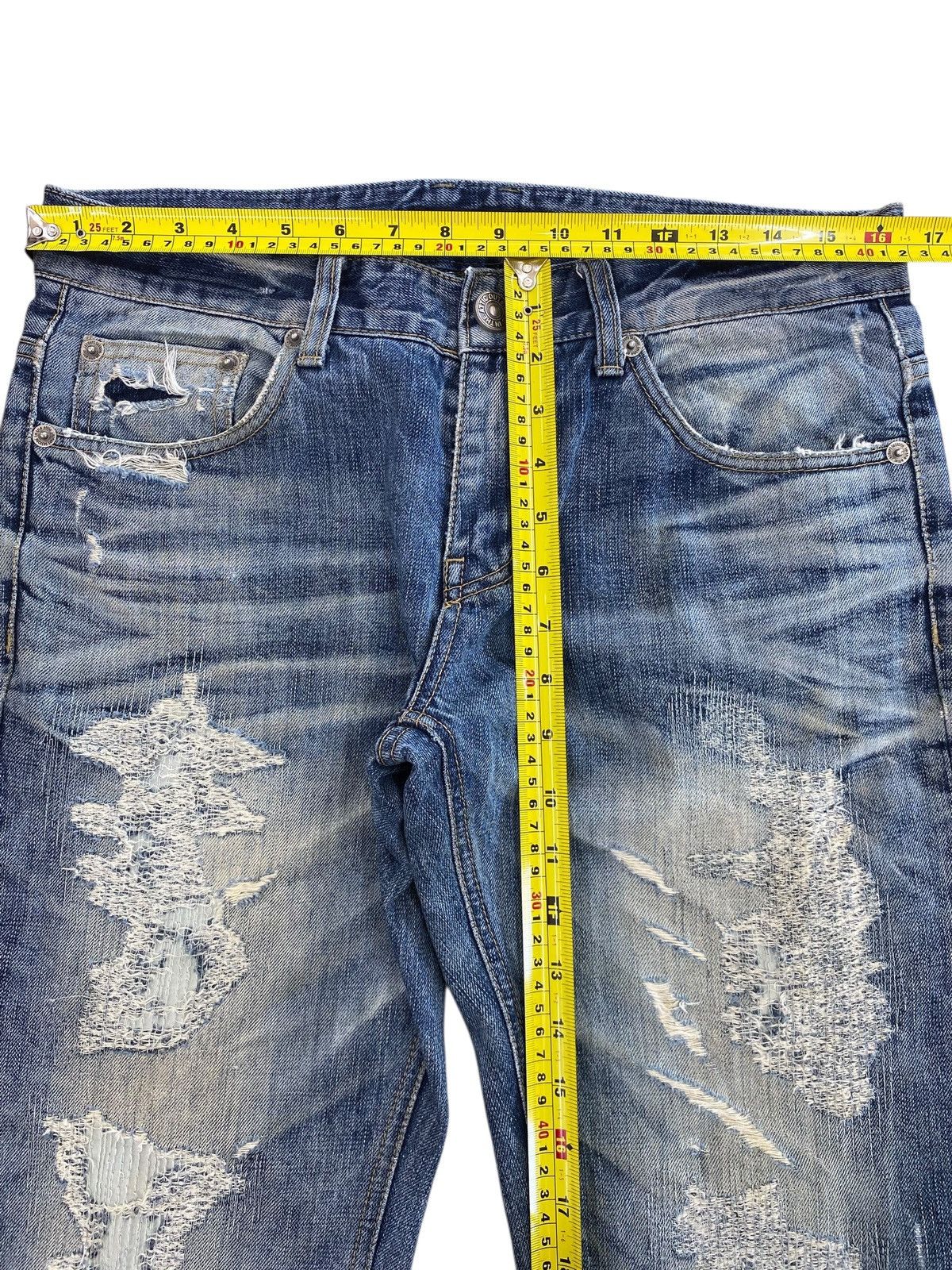 In The Attic In The Attic Ripped Patchwork Straight Leg Style Jeans Size US 33 - 6 Thumbnail