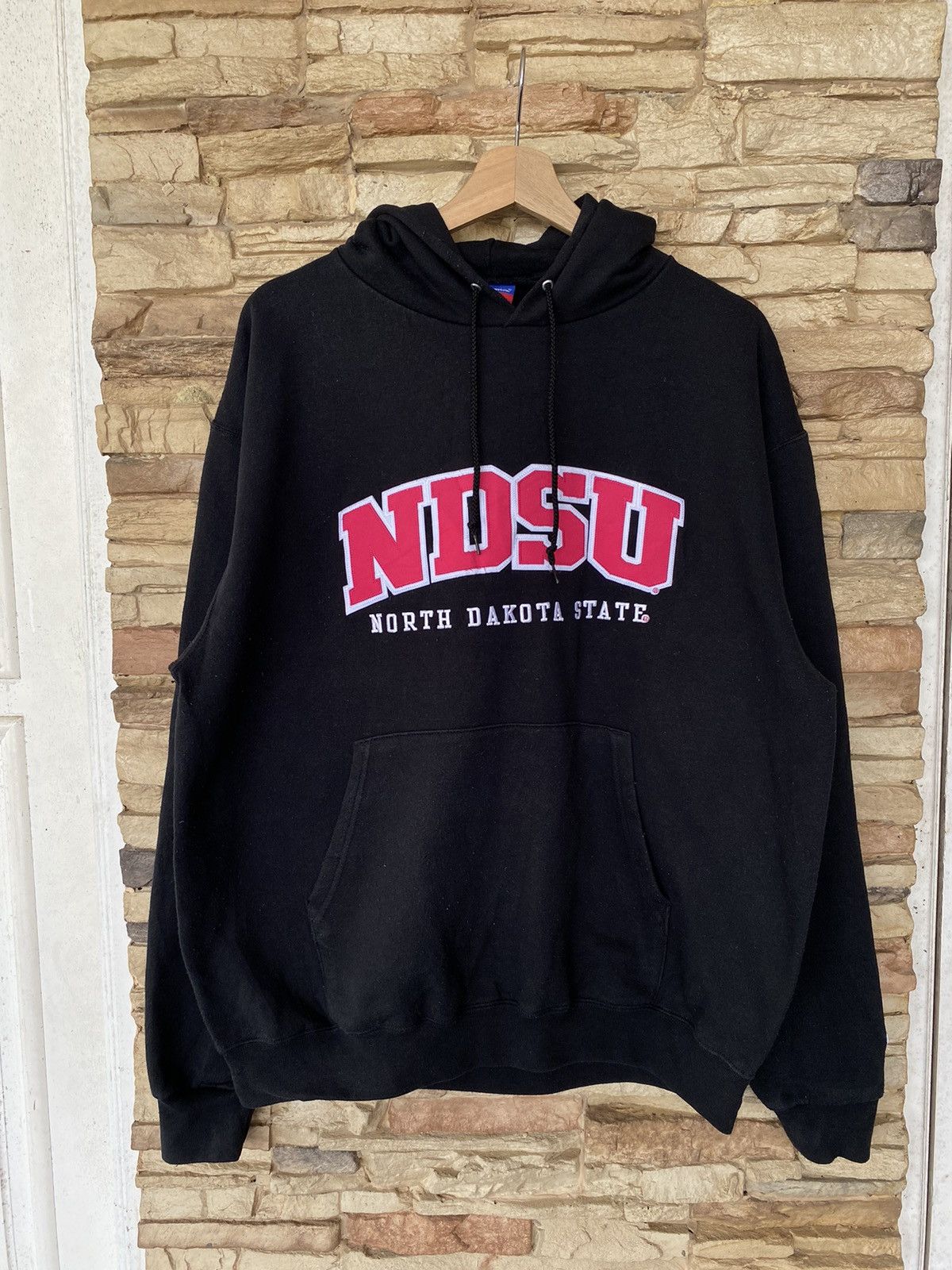 Champion Champion NDSU North Dakota State University Pullover Hoodie Size US L / EU 52-54 / 3 - 1 Thumbnail