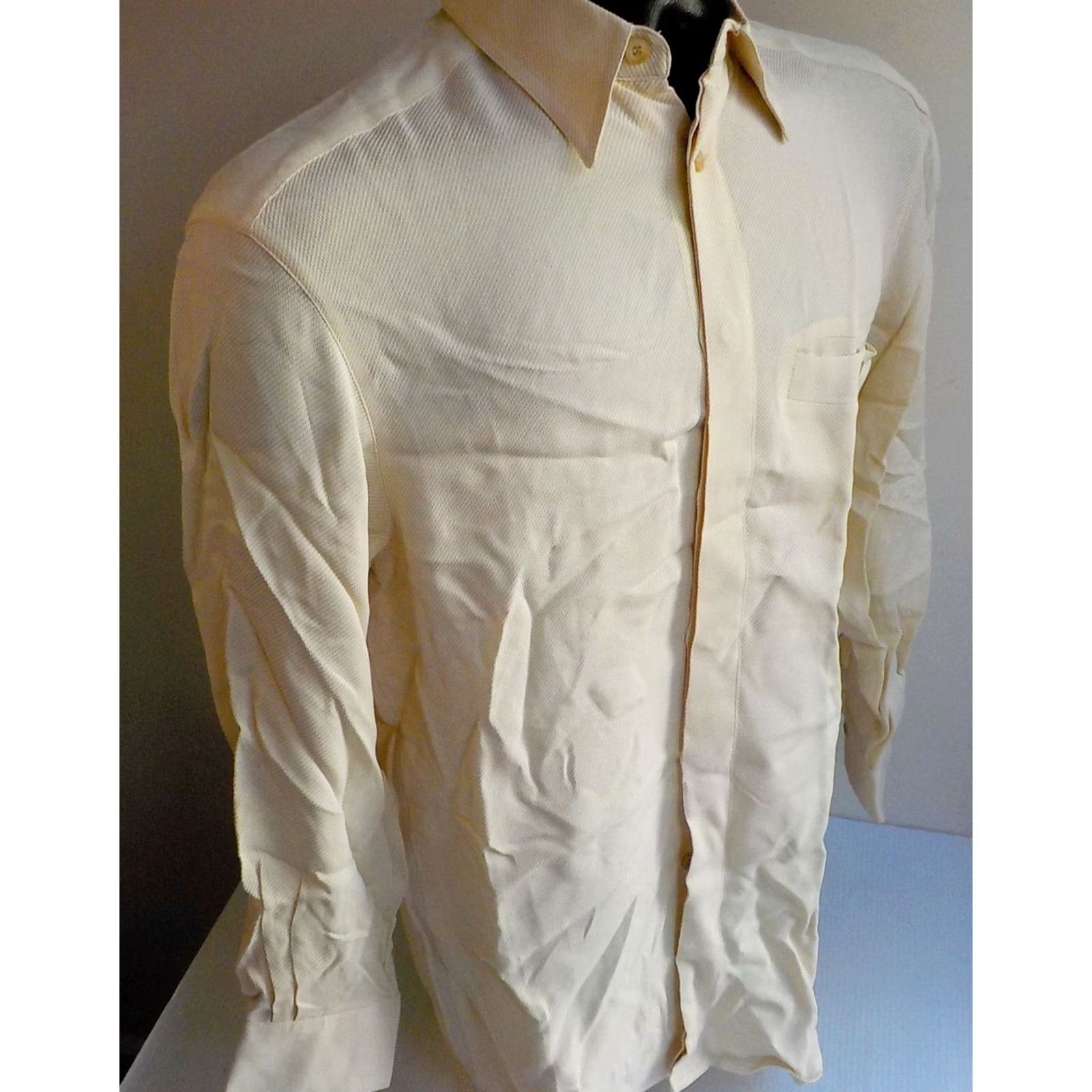 Zanella ZANELLA Long Sleeved Shirt SZ SMALL Regular Rayon/Acetate Pale Yellow Made in Italy Button-Up Collared Men XL? (Note: Original size is SMALL) Size US S / EU 44-46 / 1 - 4 Thumbnail