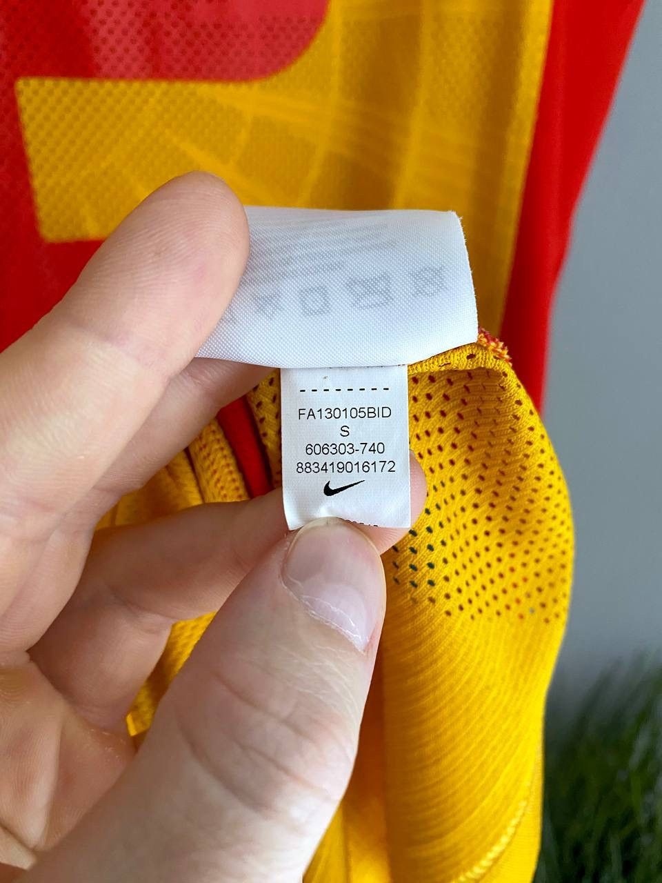 Nike Nike Spain Basketball Jersey "Eurobasket 2013" #12 LLULL, S Size US S / EU 44-46 / 1 - 16 Thumbnail