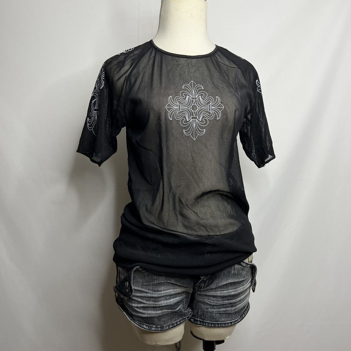 Japanese Brand MACARESTER BLACK EMBROIDERED CROSS MESH T-SHIRT Size US M / EU 48-50 / 2 - 7 Thumbnail