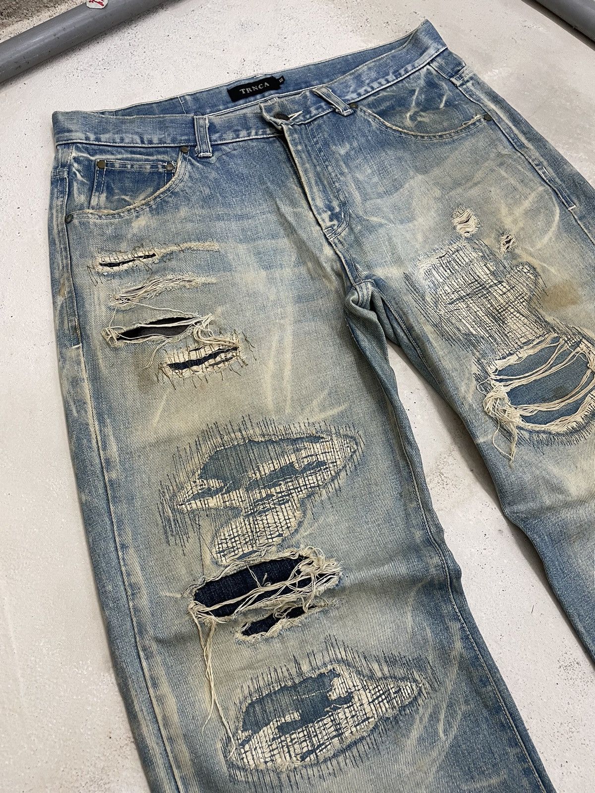 Japanese Brand TRNCA Japan Distressed Sashiko Reconstructed Denim (A1) Size US 35 - 6 Thumbnail