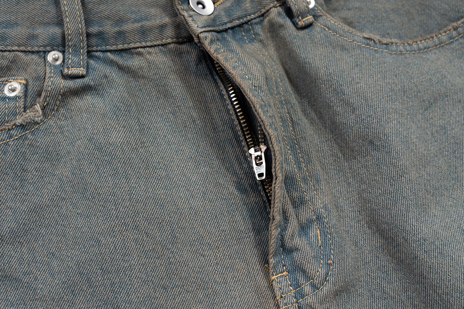 Jean Grey damage flare jeans Size US 32 / EU 48 - 4 Thumbnail