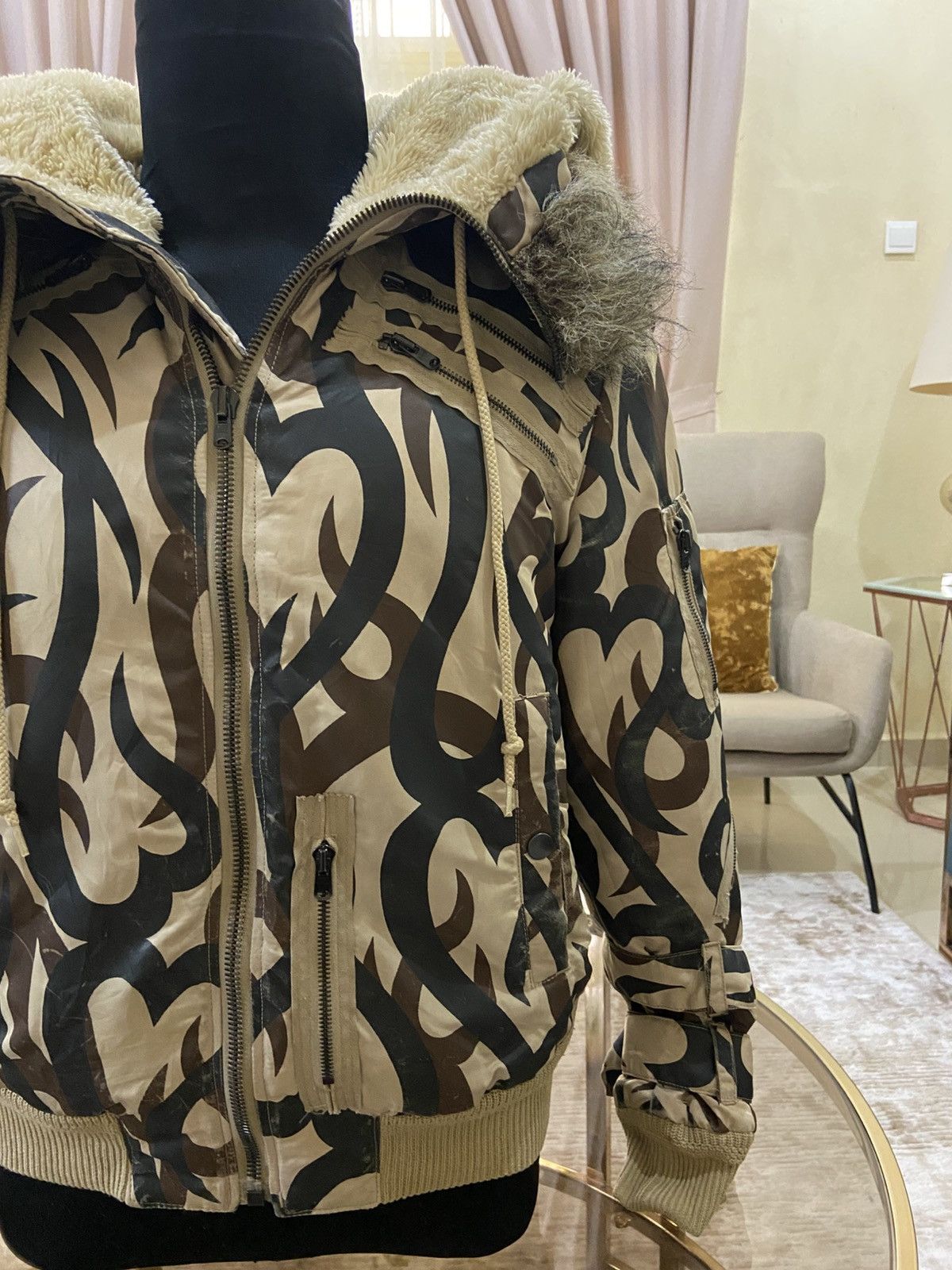 Number (N)ine AW04 NUMBER NINE TRIBAL CAMO PUFFER HOODED FAUX WINTERJACKET Size US S / EU 44-46 / 1 - 4 Thumbnail