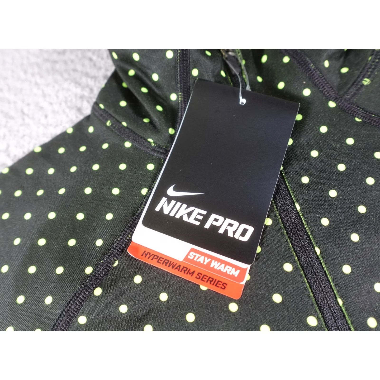 Nike Nike Pro Hyperwarm Shirt Womens Small Black Dri-Fit 1/4 Zip Polka Dot Running Size S / US 4 / IT 40 - 2 Thumbnail