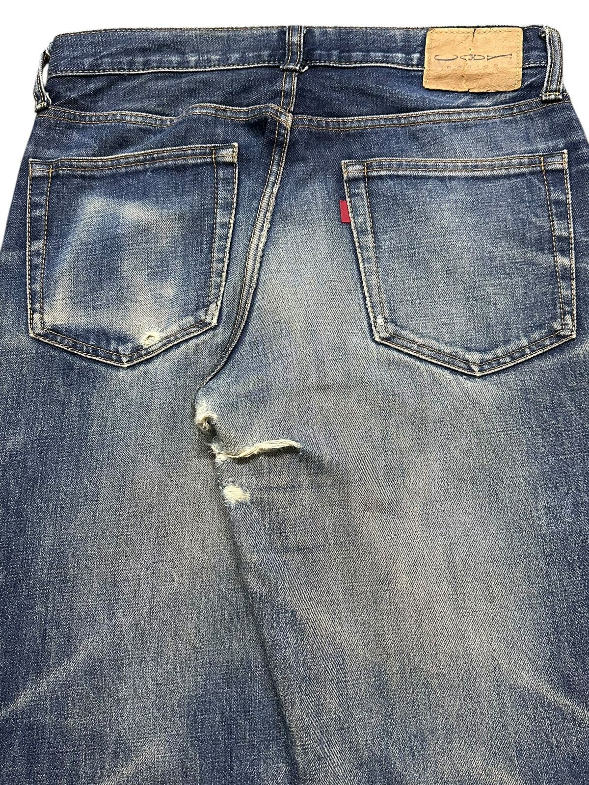 Japanese Brand Vintage Japanese Blue Faded Wash Clawmark Whisker Baggy Fit Size US 30 / EU 46 - 6 Thumbnail