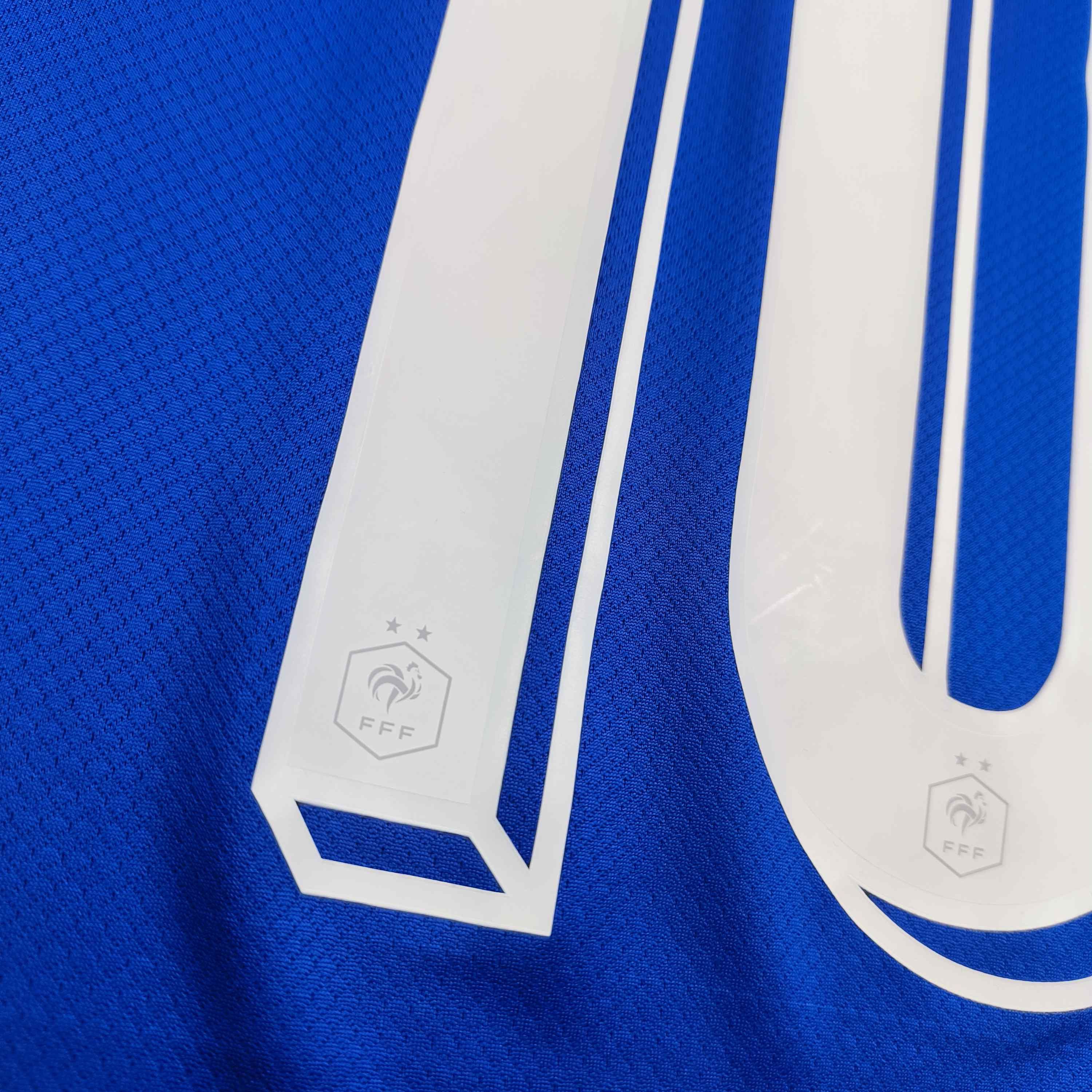 Nike France 2024-25 Nike home Kylian Mbappé football jersey sz XL Size US XL / EU 56 / 4 - 9 Thumbnail