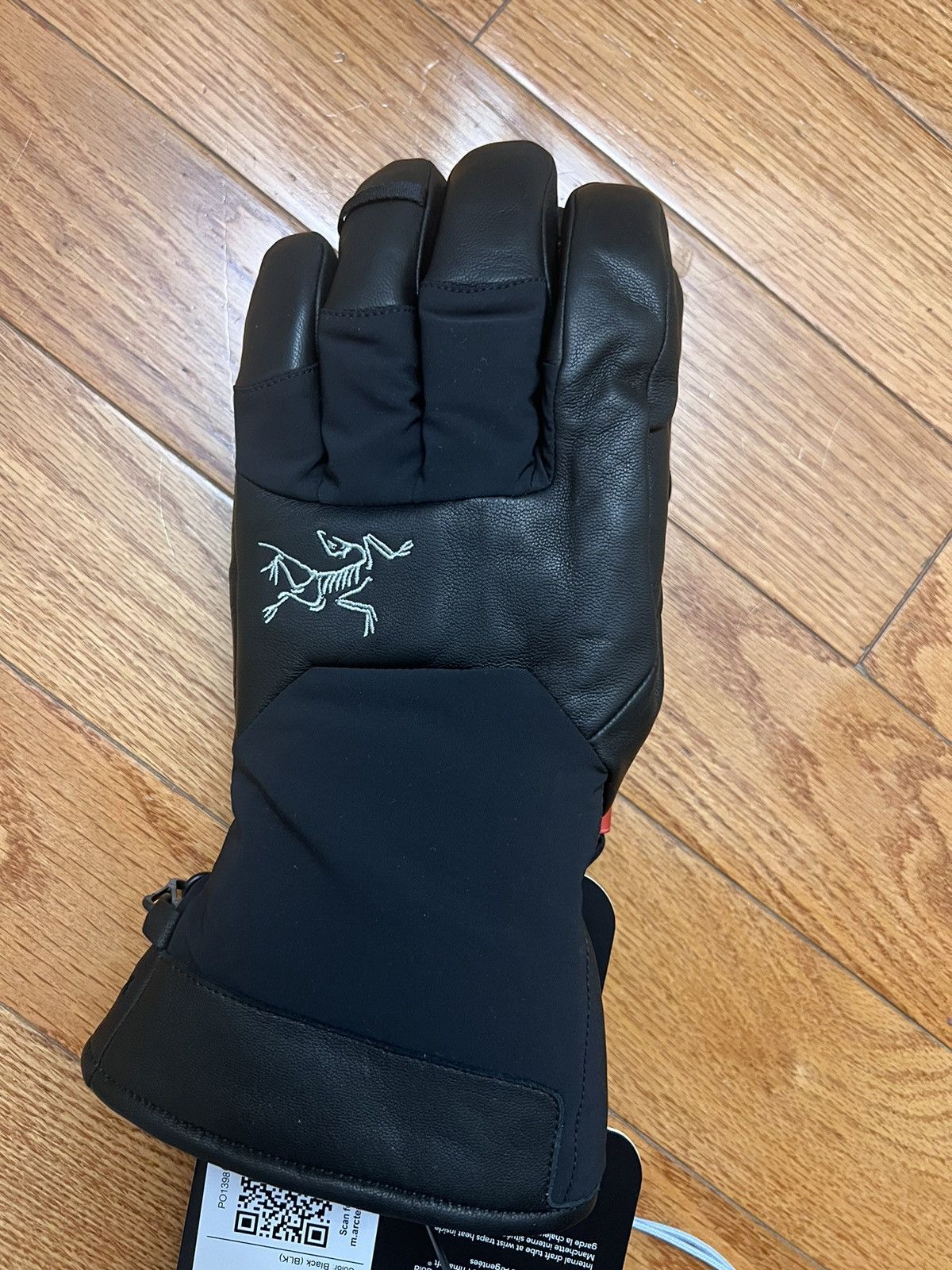 Sabre Jacket Arcteryx Sabre Gloves Arc'teryx Sabre Glove M - Main Image