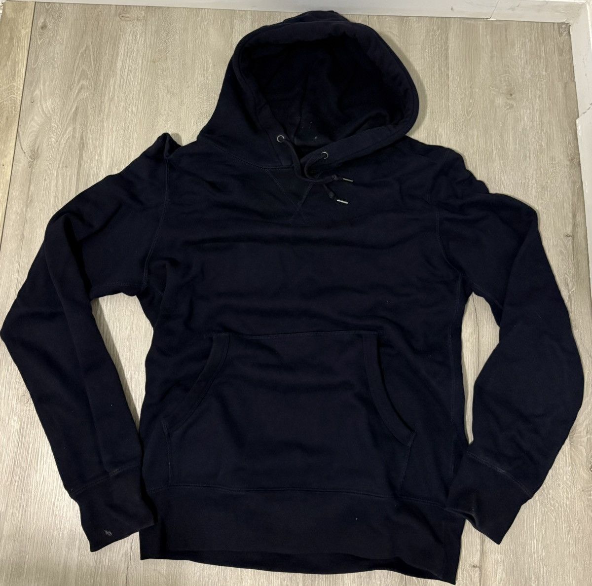 Uniqlo Uniqlo Basic Essentials Hoodie Size US S / EU 44-46 / 1 - 1 Preview