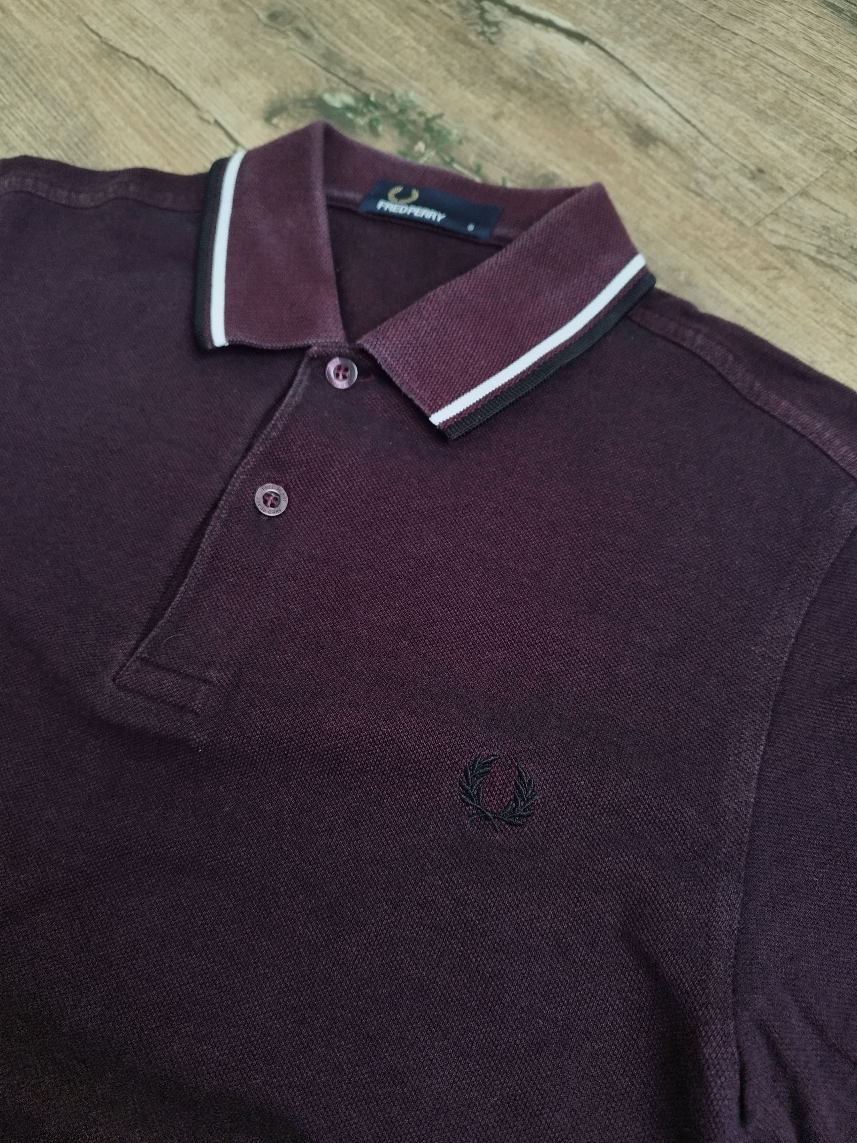 Fred Perry Classic Fred Perry Twin Tipped Polo Shirt - Burgundy Size US S / EU 44-46 / 1 - 3 Thumbnail