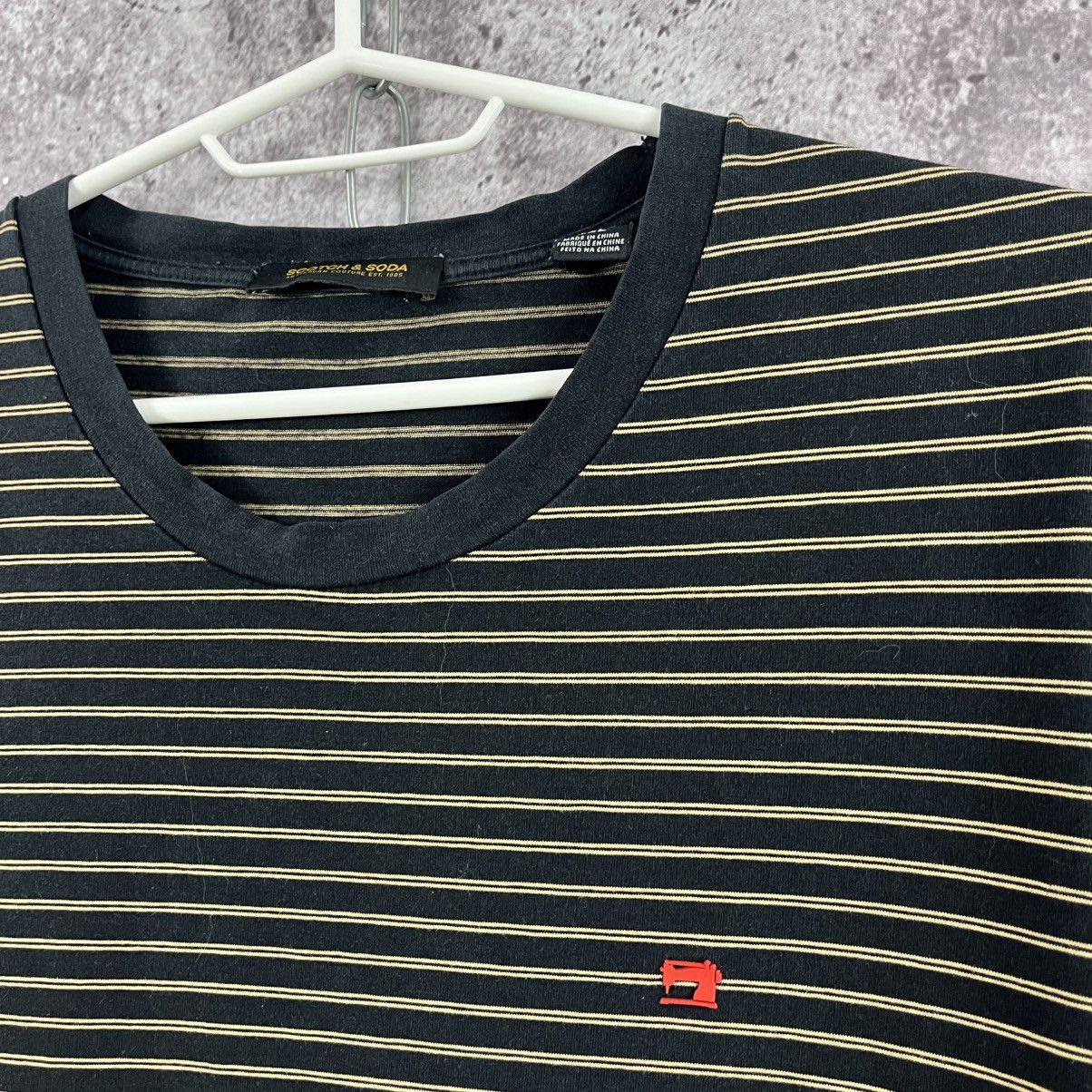 Scotch & Soda Scotch & Soda T-Shirt Stripes Small Logo Size XXL Size US XXL / EU 58 / 5 - 6 Thumbnail