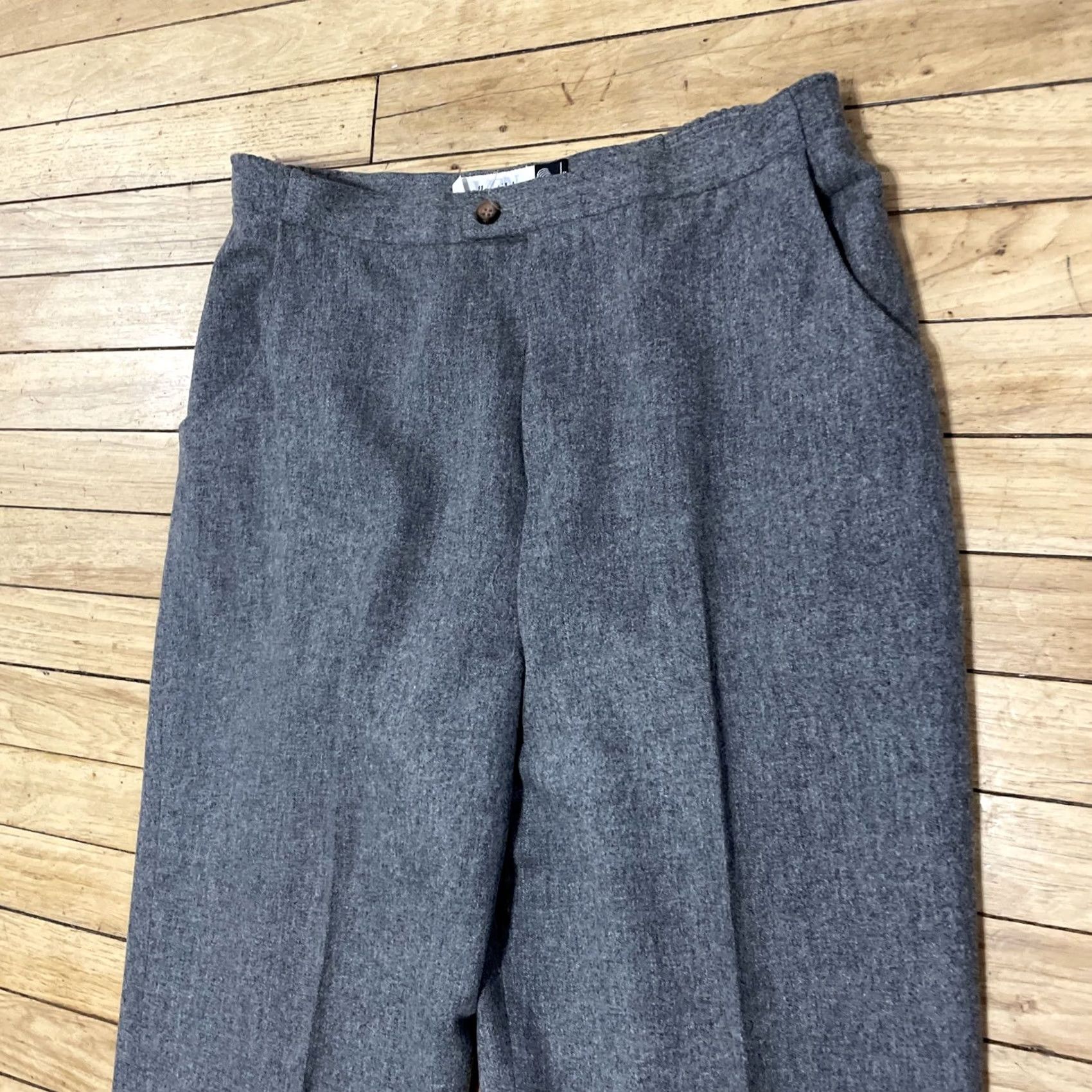 Vintage VINTAGE Collectibles Gray Wool Dress Pants Women 14 32x30 Flat Front Zipper Button USA Made Professional Size 36" / US 14 / IT 50 - 2 Thumbnail