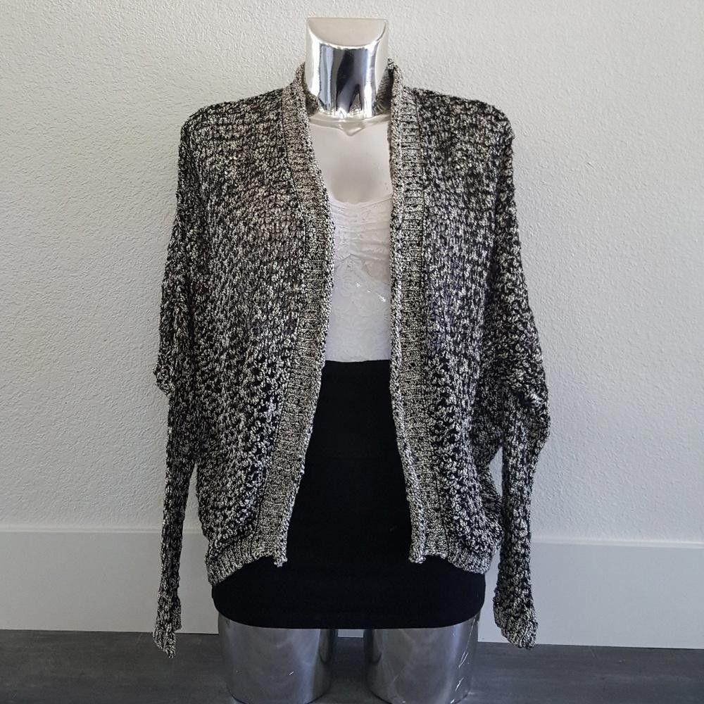 rue21 Grey Black Cardigan Long Sleeve Size XS / US 0-2 / IT 36-38 - 1 Thumbnail