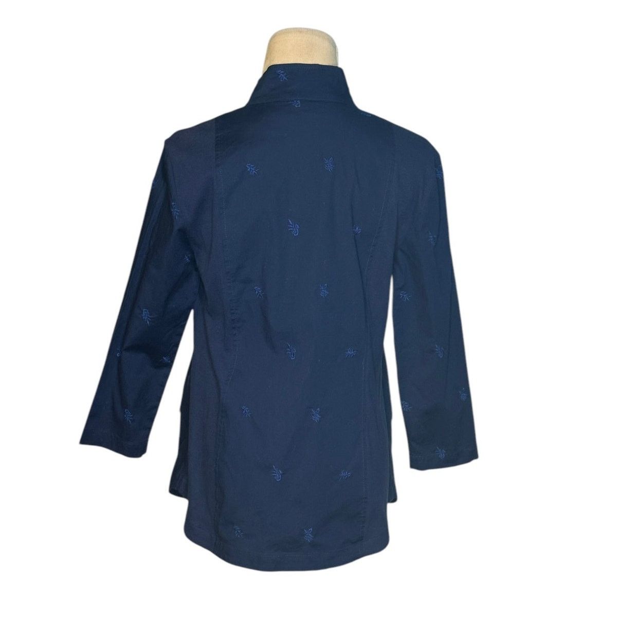 Chicos Chico's navy blue floral embroidered jacket size 0 - small Size S / US 4 / IT 40 - 2 Thumbnail