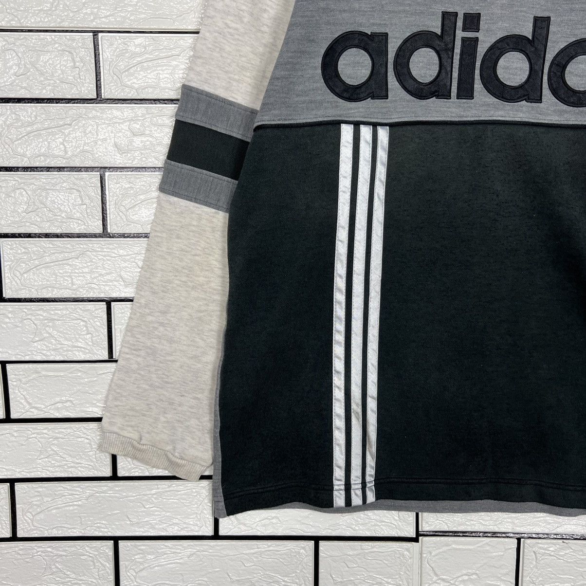 Adidas Vintage ADIDAS Big Logo Half Zipper Sweater #4028-C183 Size US L / EU 52-54 / 3 - 5 Thumbnail