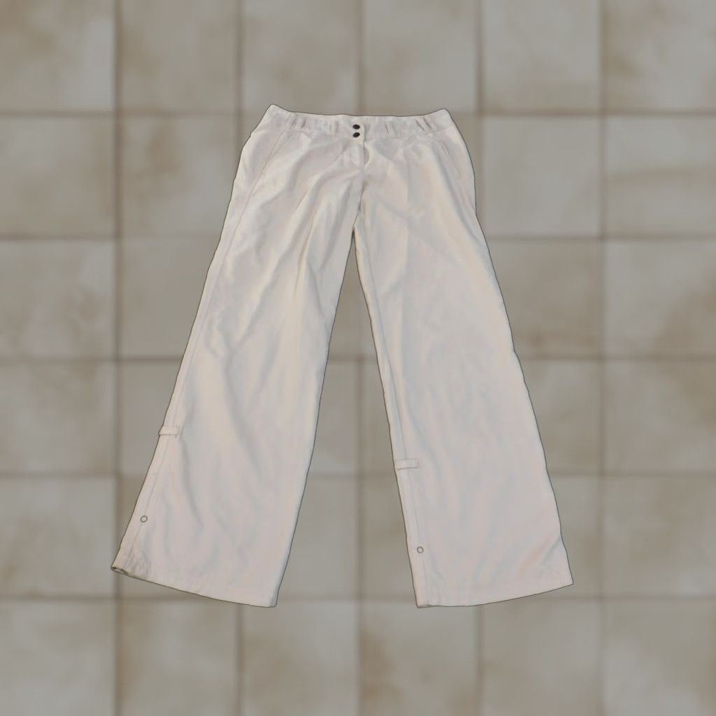 ExOfficio ExOfficio Pants Women 6 Beige Casual Zip Pockets Chino Straight Inseam 30 in Nature American Vintage No (Good Condition) Size 30" / US 8 / IT 44 - 1 Thumbnail