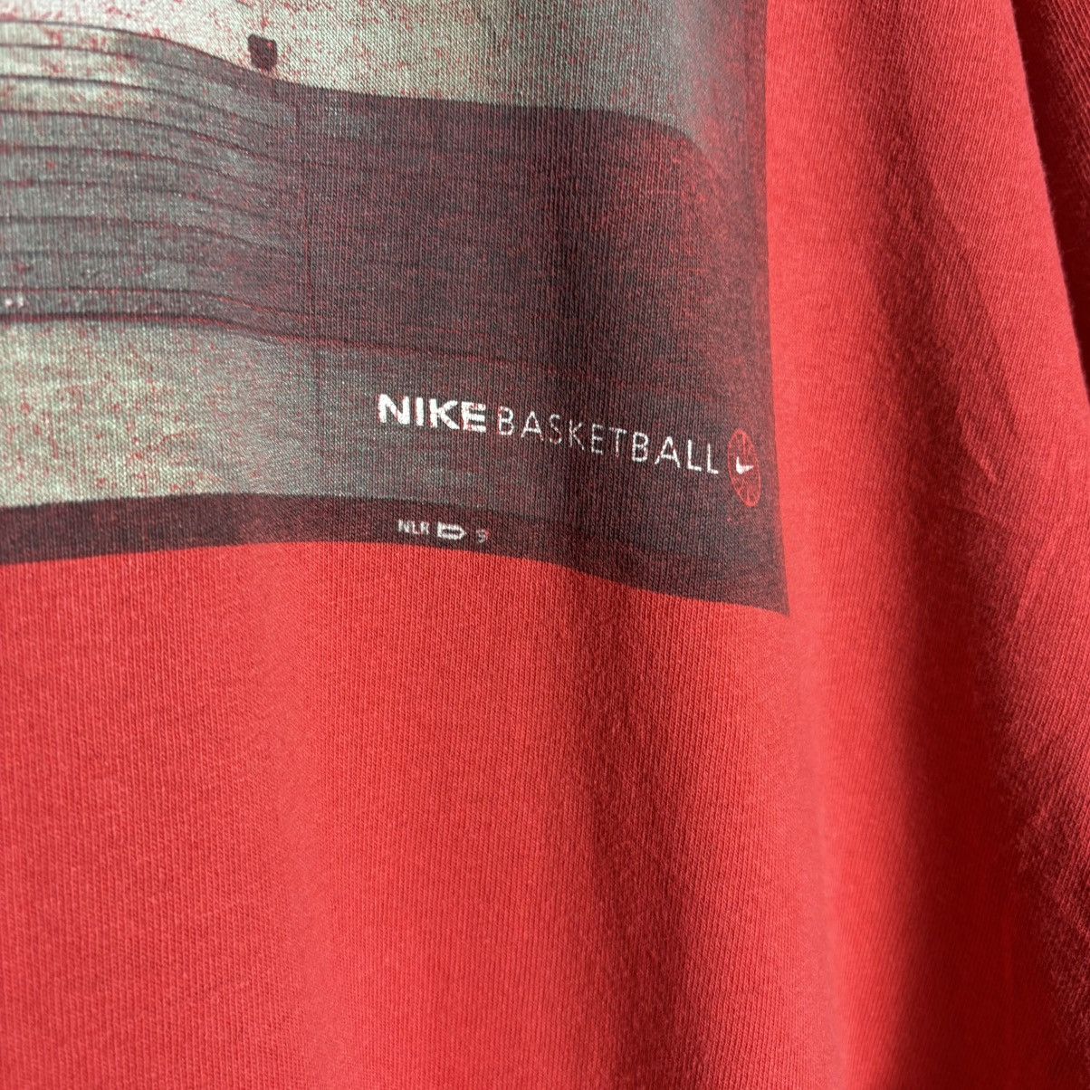 Nike × Vintage Vintage 90s Nike Center Swoosh Basketball Tee Size US XL / EU 56 / 4 - 5 Thumbnail