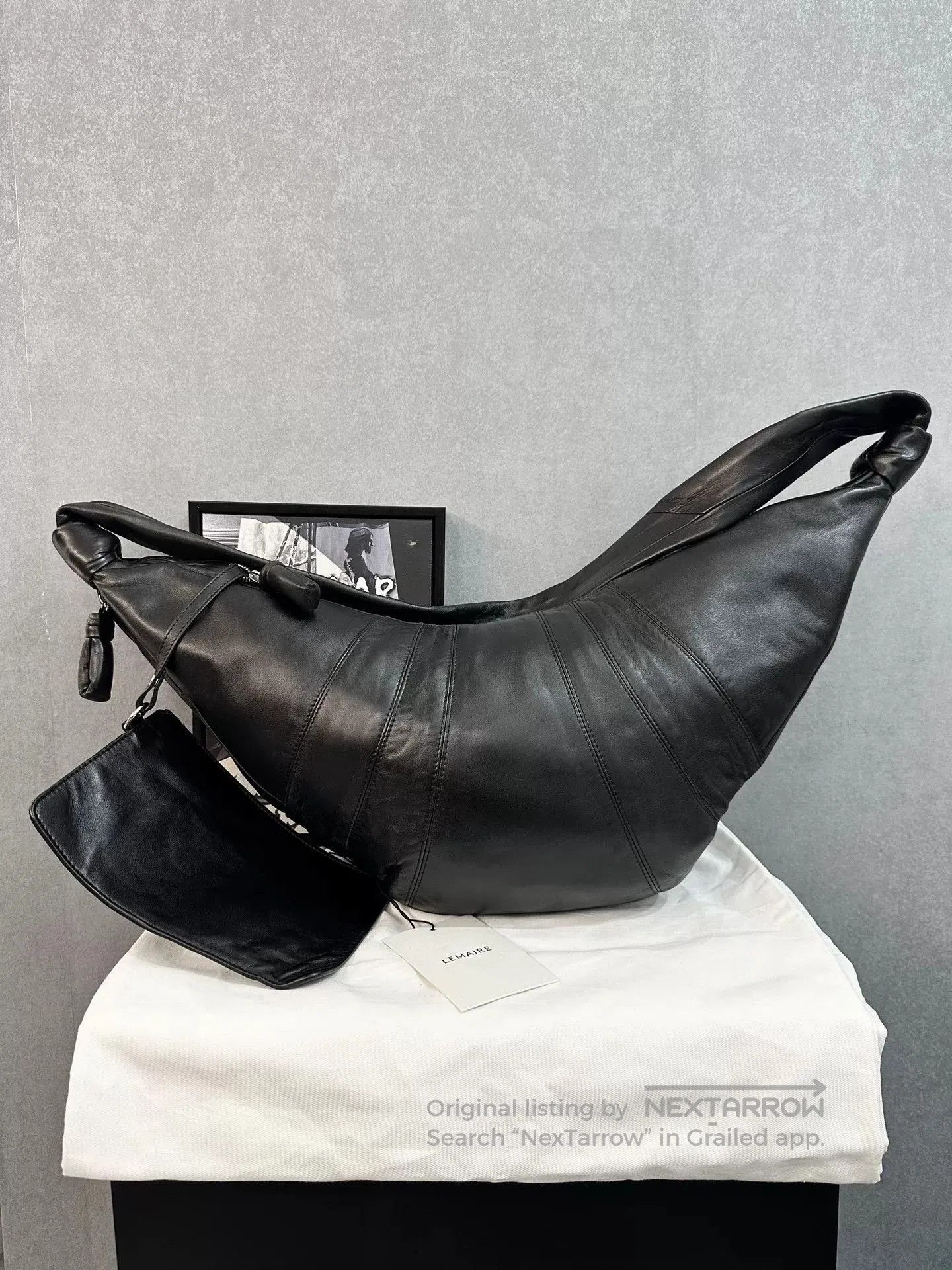 Lemaire Lemaire Large Black Sheepskin Croissant Bag. Size ONE SIZE - 2 Thumbnail