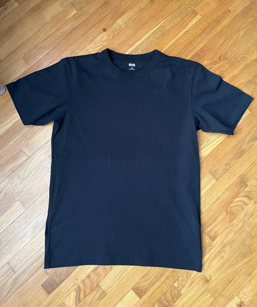 Uniqlo Uniqlo basic black shirt Size US M / EU 48-50 / 2 - 1 Thumbnail