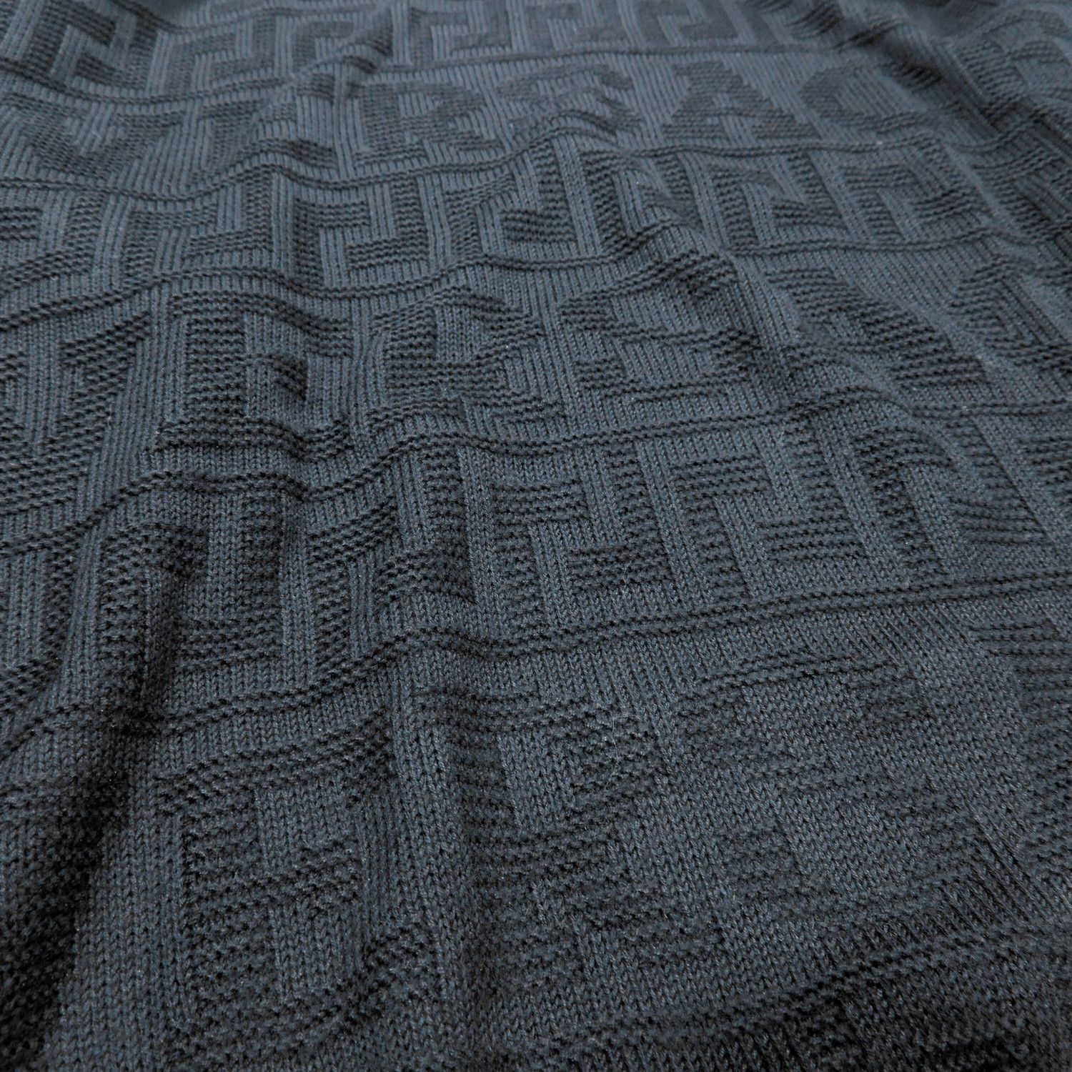 Versace BIG SPELL LOGO MONOGRAM LONG-SLEEVED KNIT SWEATER Size US M / EU 48-50 / 2 - 9 Thumbnail