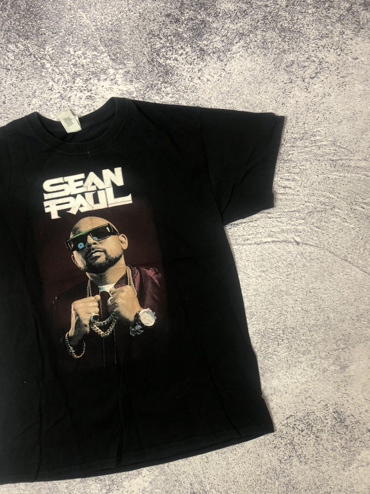 Band Tees Vintage t-shirt Sean Paul size L y2k rock merch usa casual Size US L / EU 52-54 / 3 - 3 Thumbnail