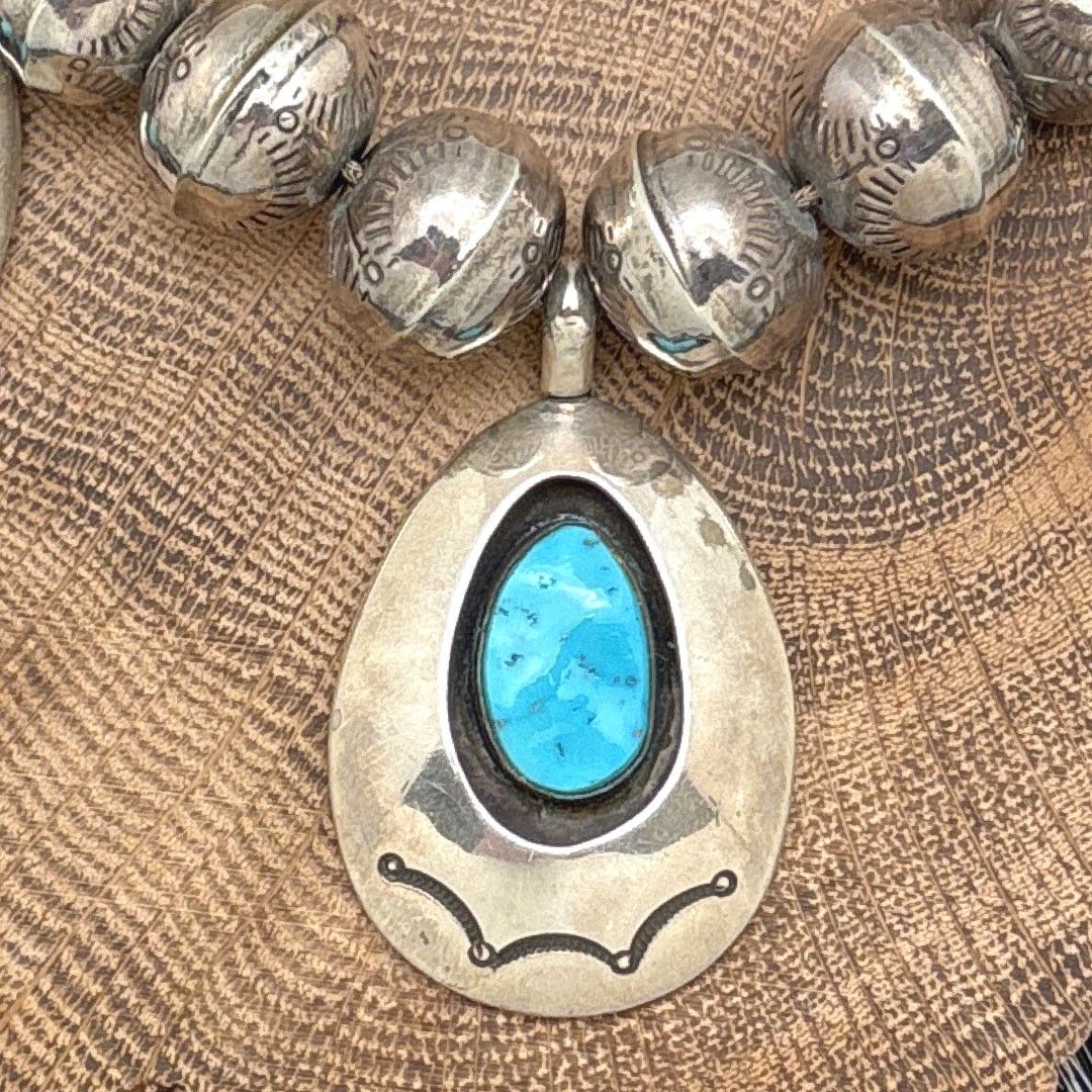 Native 1970s Native American NAVAJO 3-Station Stamped Bead Necklace Size ONE SIZE - 3 Thumbnail