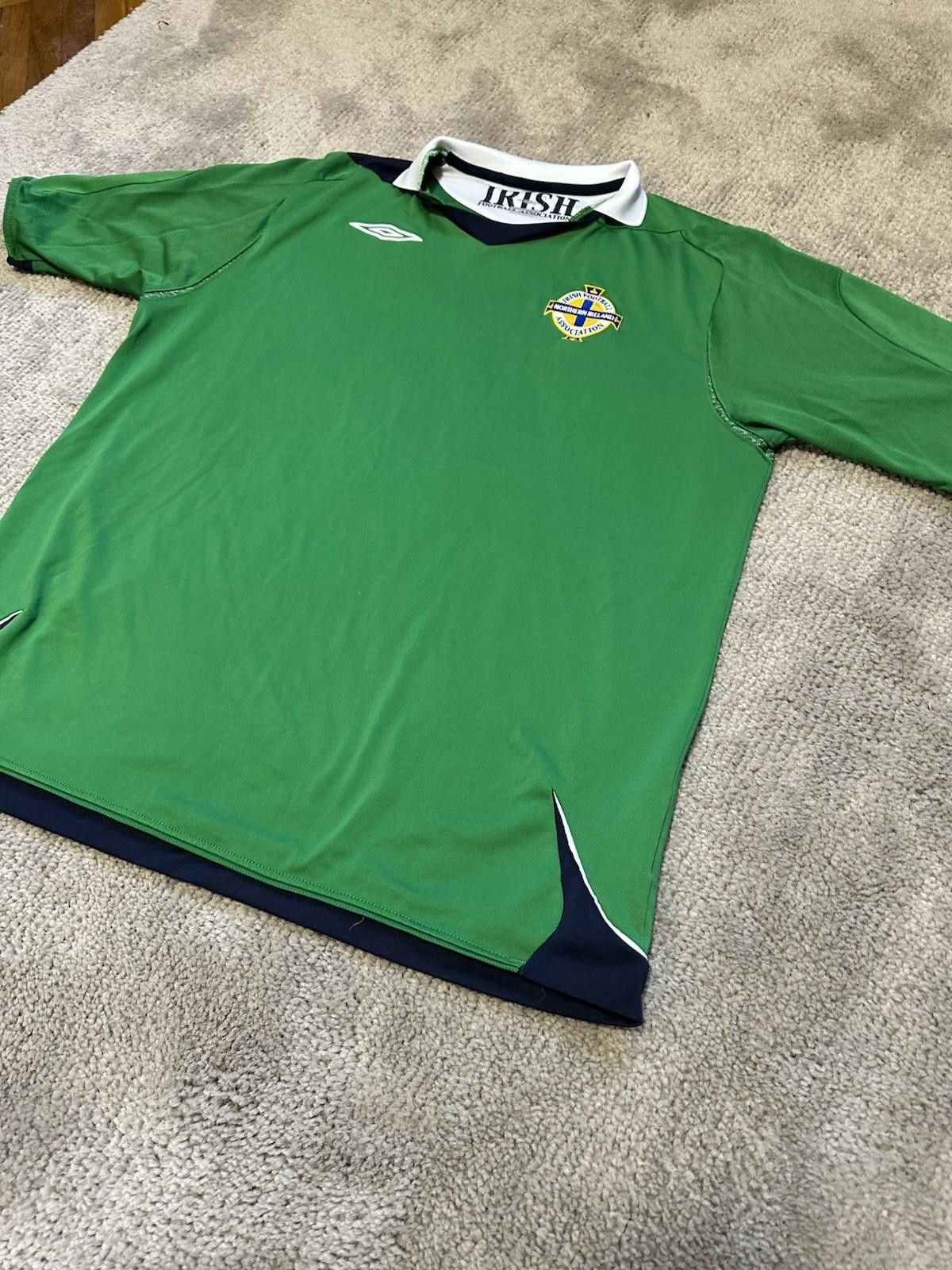Umbro Northern Ireland Umbro 2006 Football Shirt Soccer Jersey Size US XL / EU 56 / 4 - 6 Thumbnail