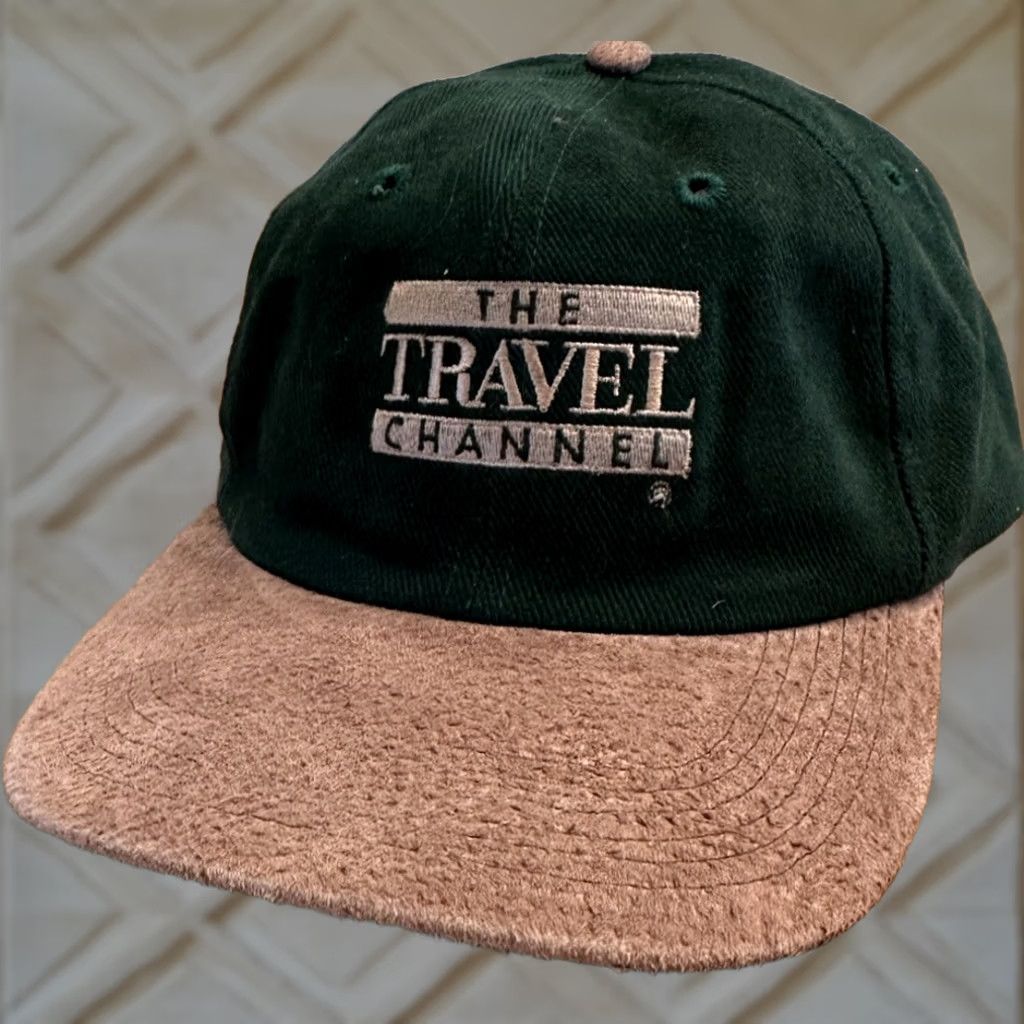 Chanel VINTAGE CapAmerica Travel Channel Logo Green Embroidered Leather Strap Back Hat Men Adjustable Beige Leather Baseball Cap Logo Travel Theme Mens Size ONE SIZE - 1 Thumbnail