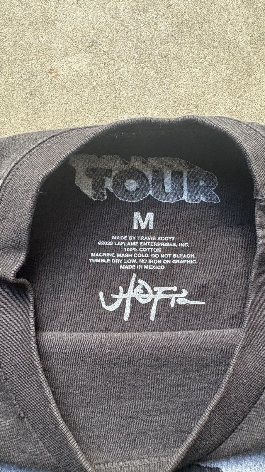 Travis Scott 🖤TRAVIS SCOTT ‘I KNOW’ CIRCUS MAXIMUS TOUR TEE❓ Size US M / EU 48-50 / 2 - 3 Thumbnail