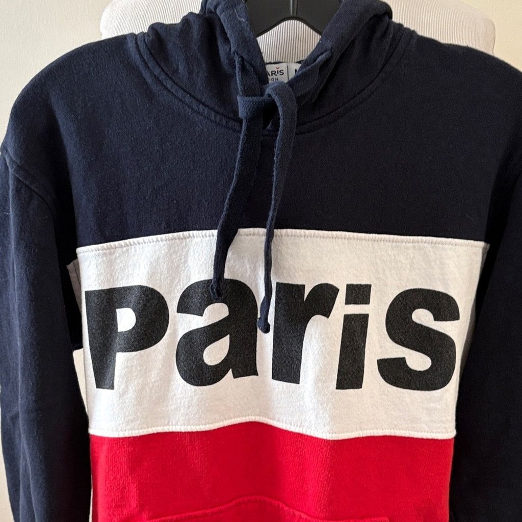 Gildan Air de Paris Collection Hoodie Red White Medium Sweatshirt Size M / US 6-8 / IT 42-44 - 1 Thumbnail