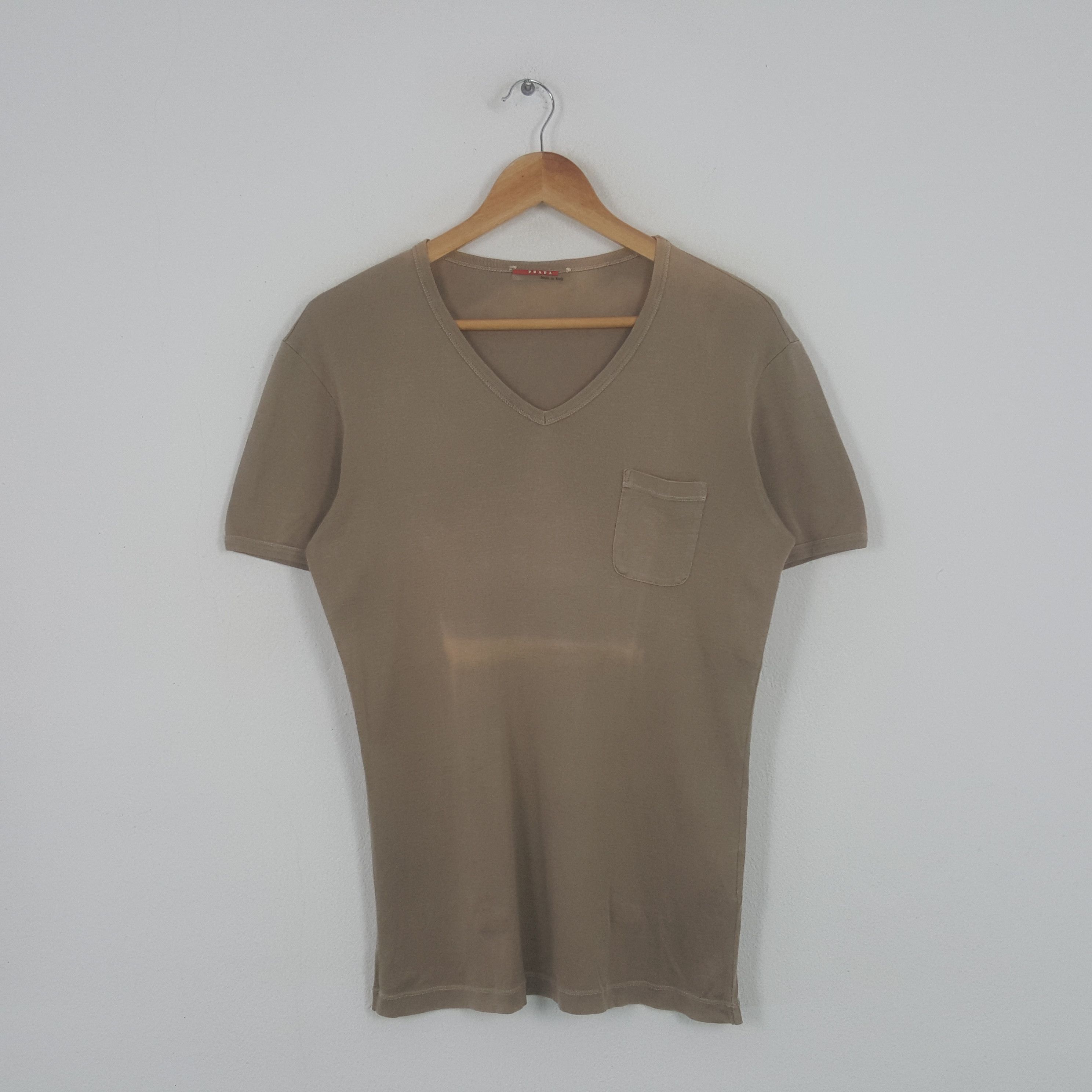 Prada × Vintage Vintage Prada Italian Brand Pocket Tshirt Size US S / EU 44-46 / 1 - 1 Thumbnail